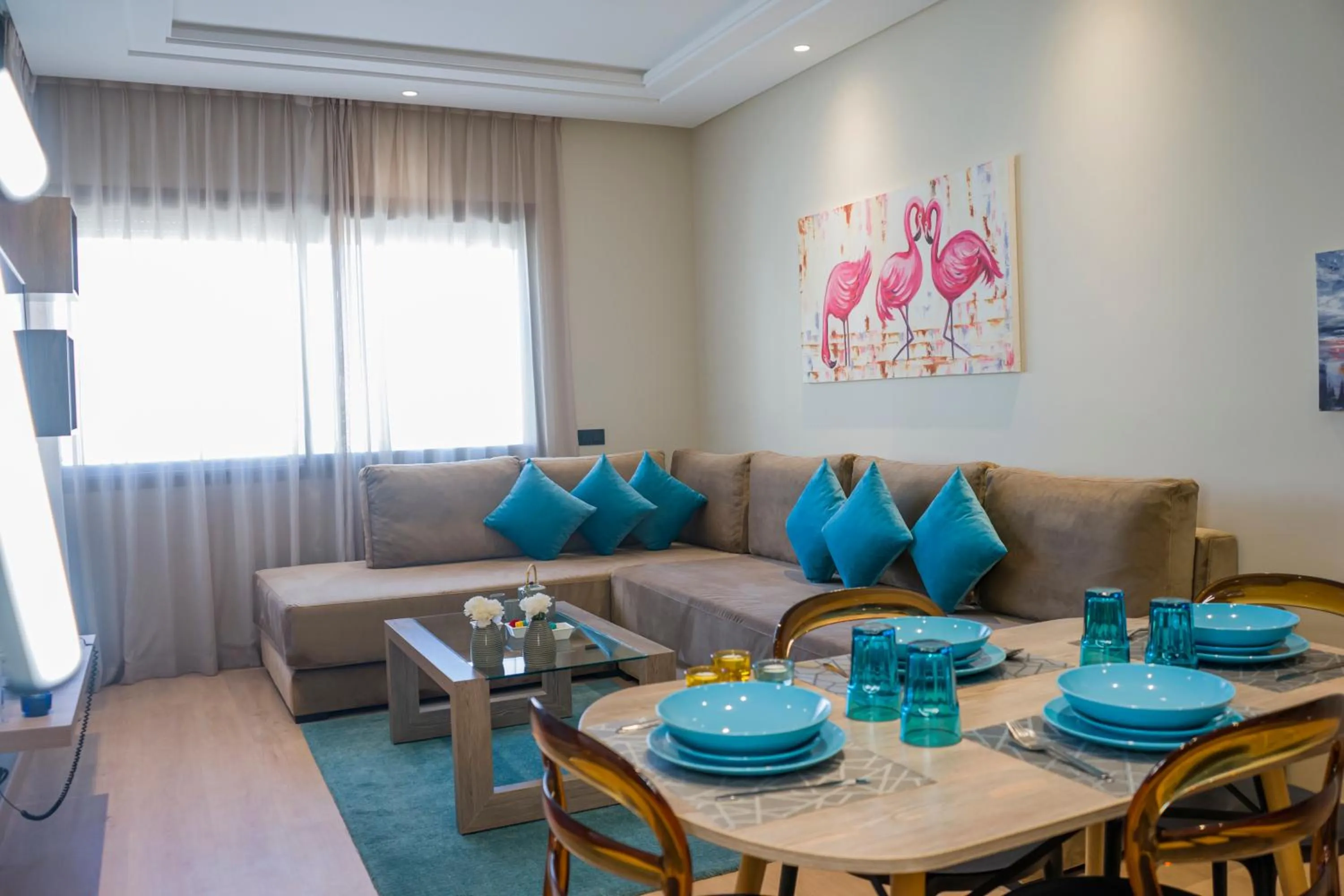 Dining area in Flamant Rose Appart Hotel