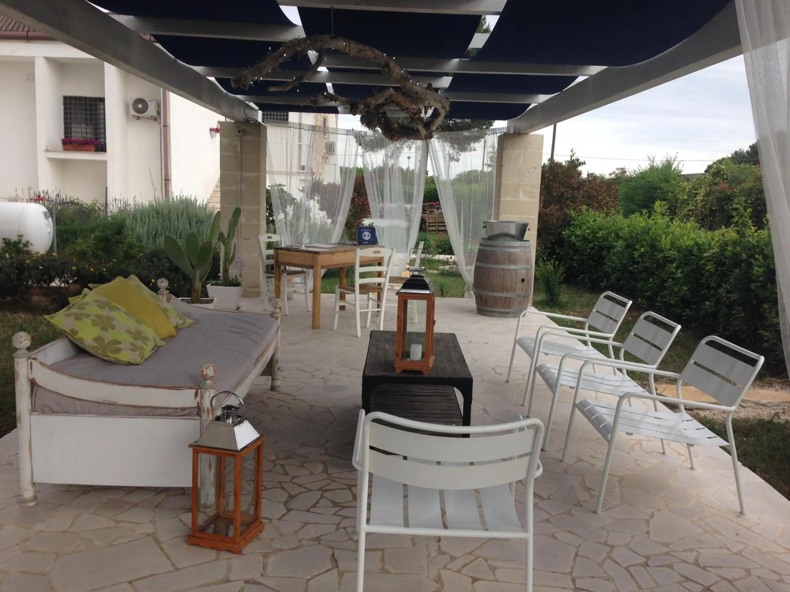 Patio in Mazzara Farm