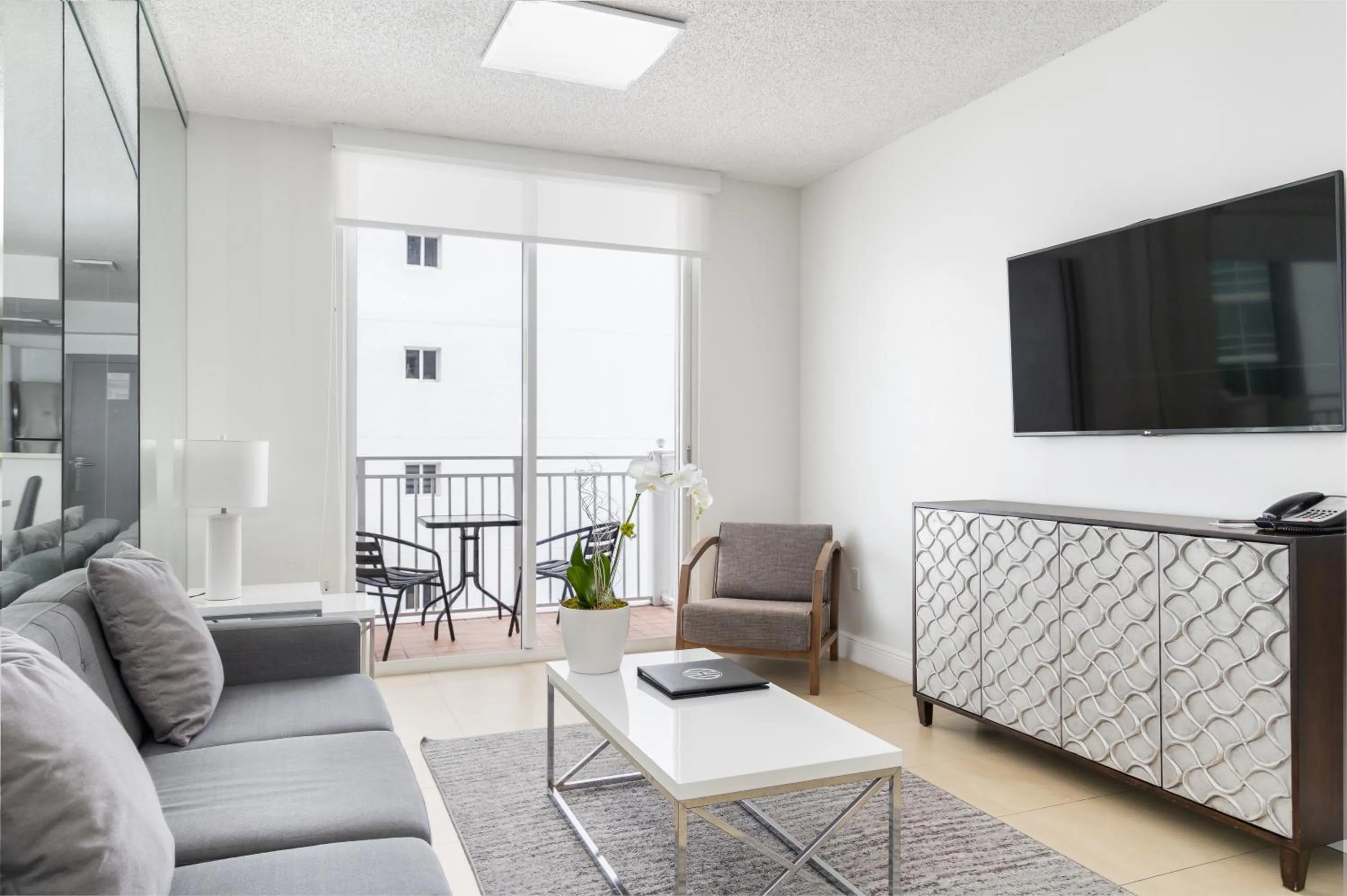 Seating area in Fortune House Hotel Suites