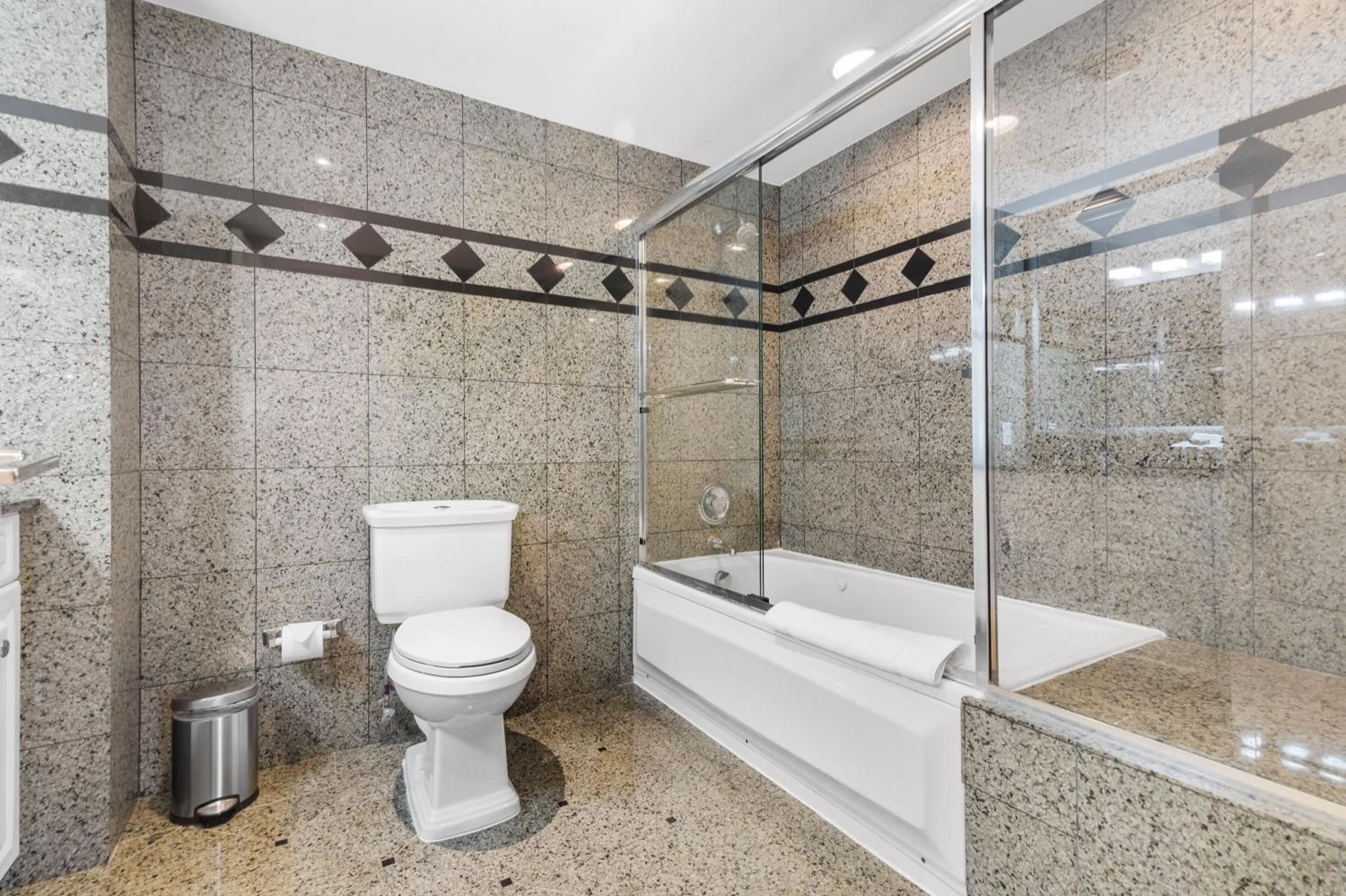 Bathroom in Fortune House Hotel Suites