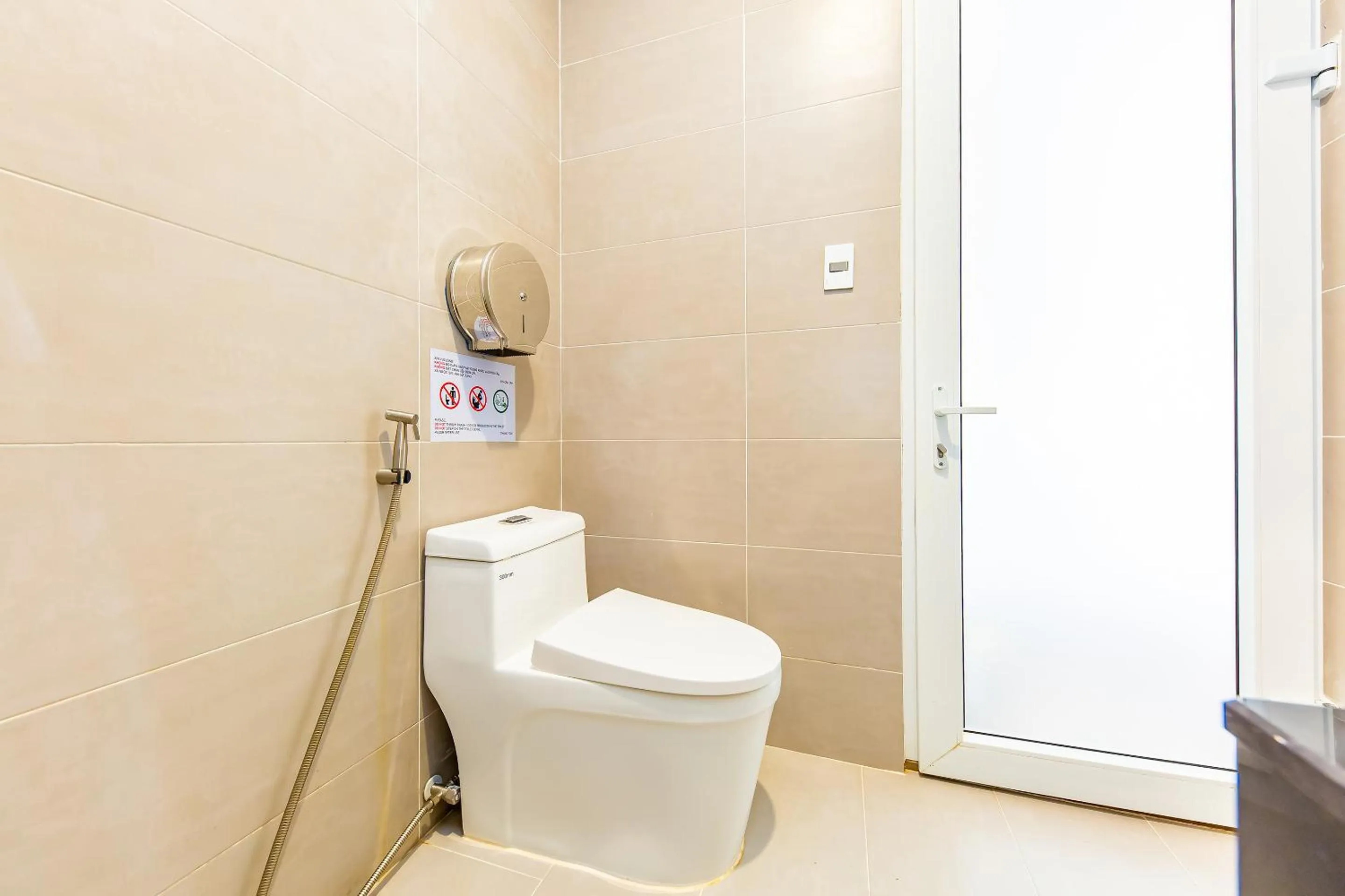 Bathroom in QA Hotel Dalat - City Centre