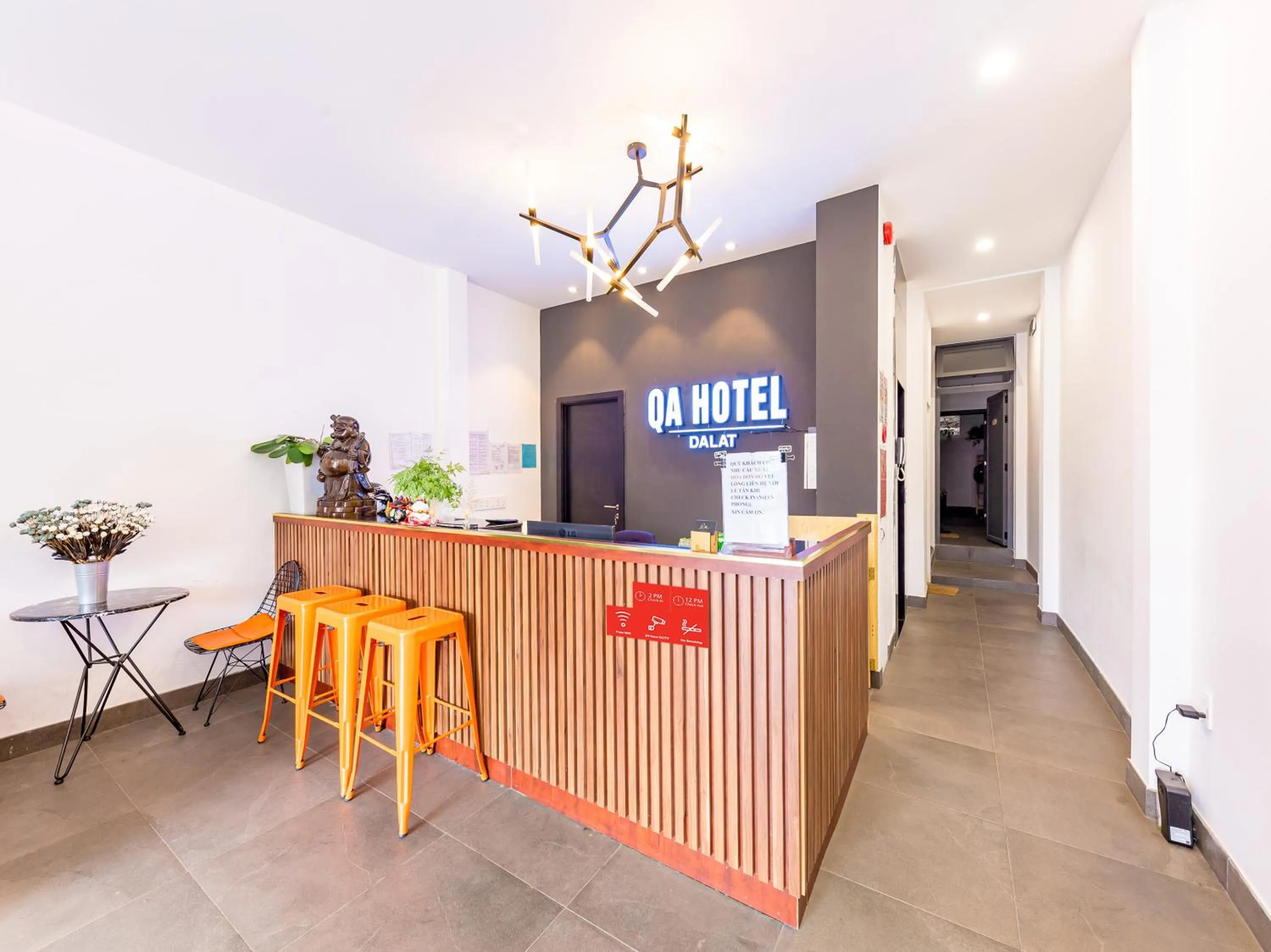 Lobby or reception in QA Hotel Dalat - City Centre