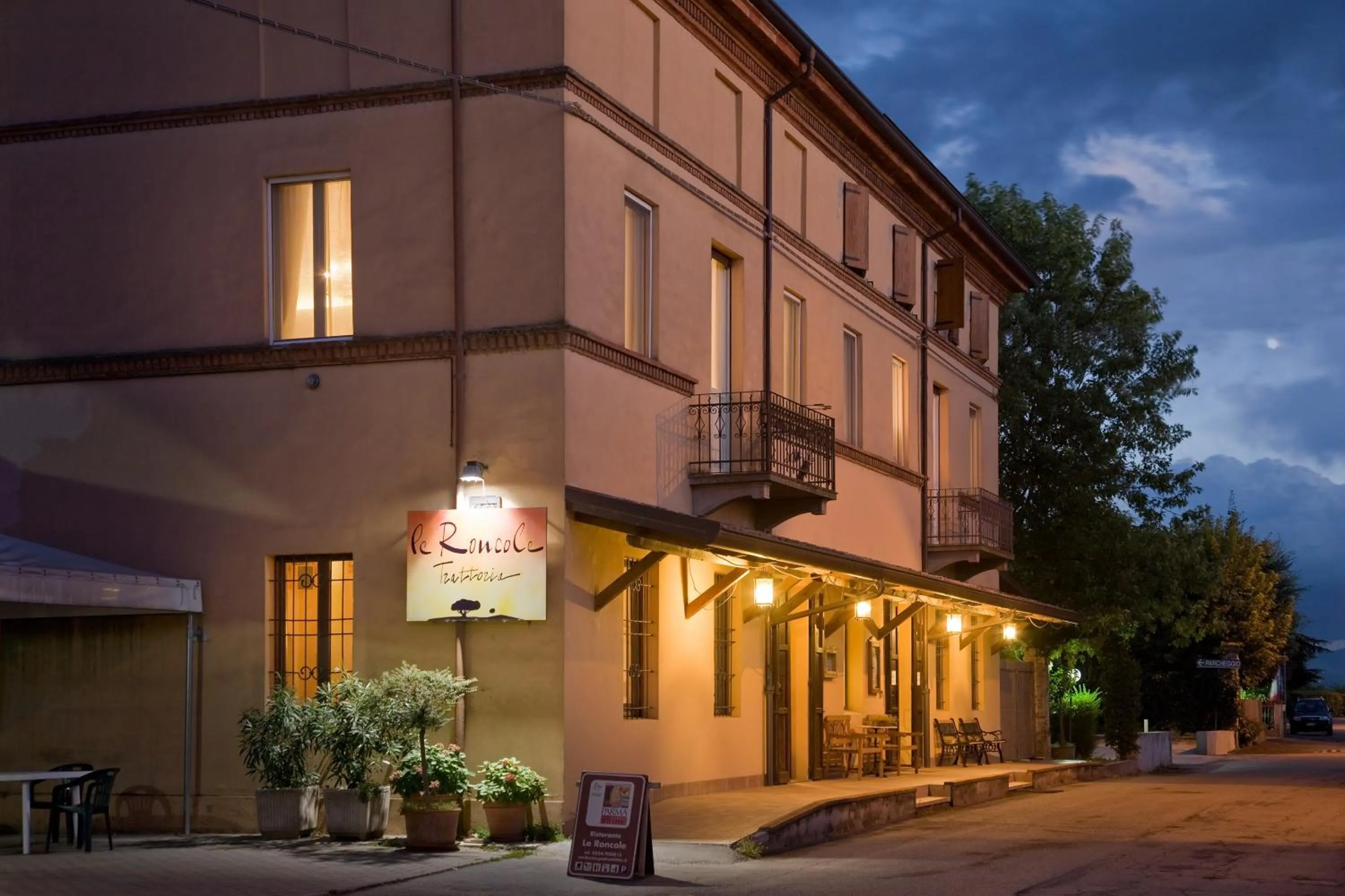 Facade/entrance in Alle Roncole