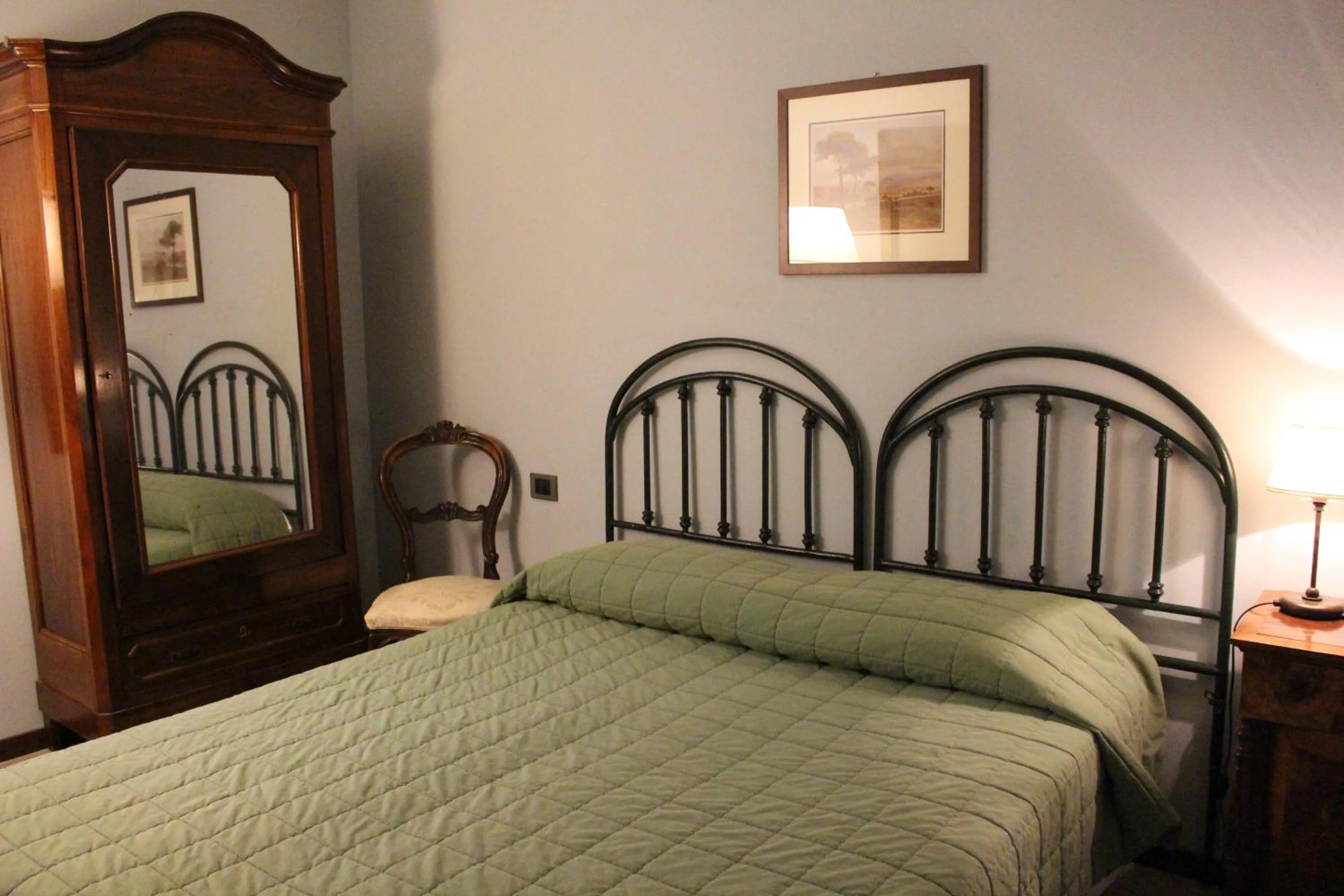 Bedroom in Alle Roncole