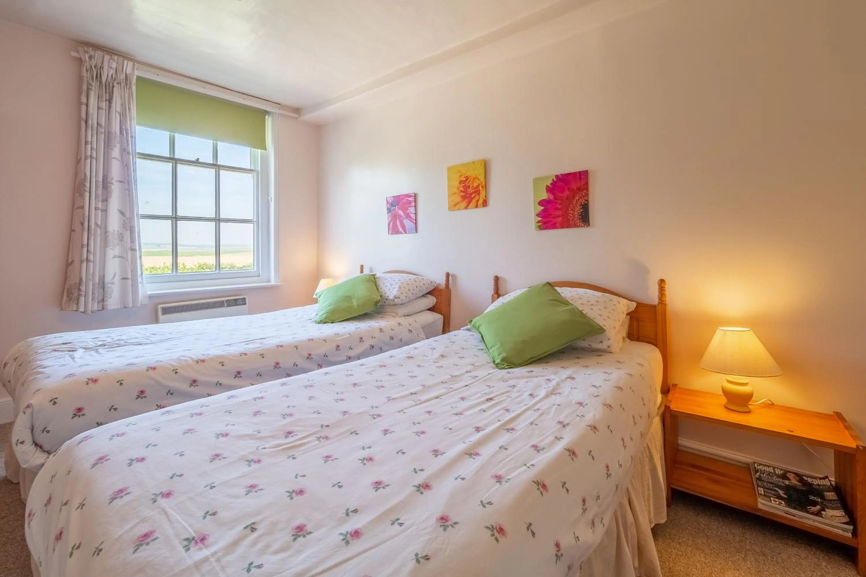 Property building in Honeypot Cottage