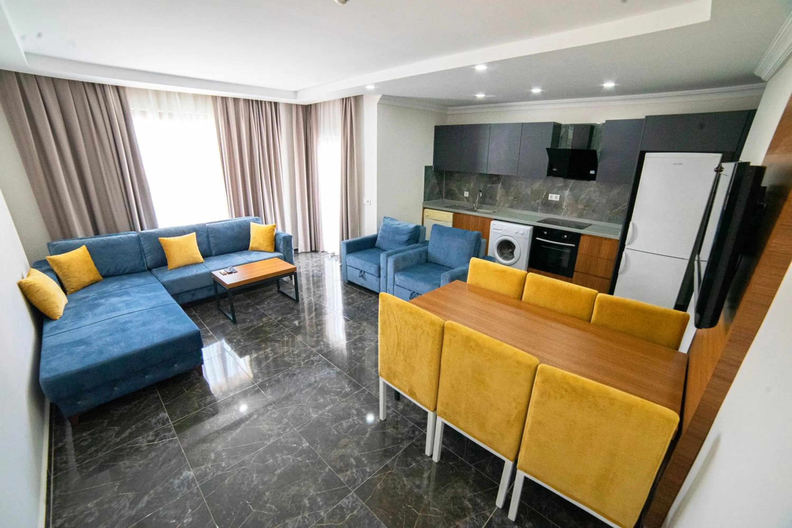 Kitchen or kitchenette in Sirena Apart & SPA