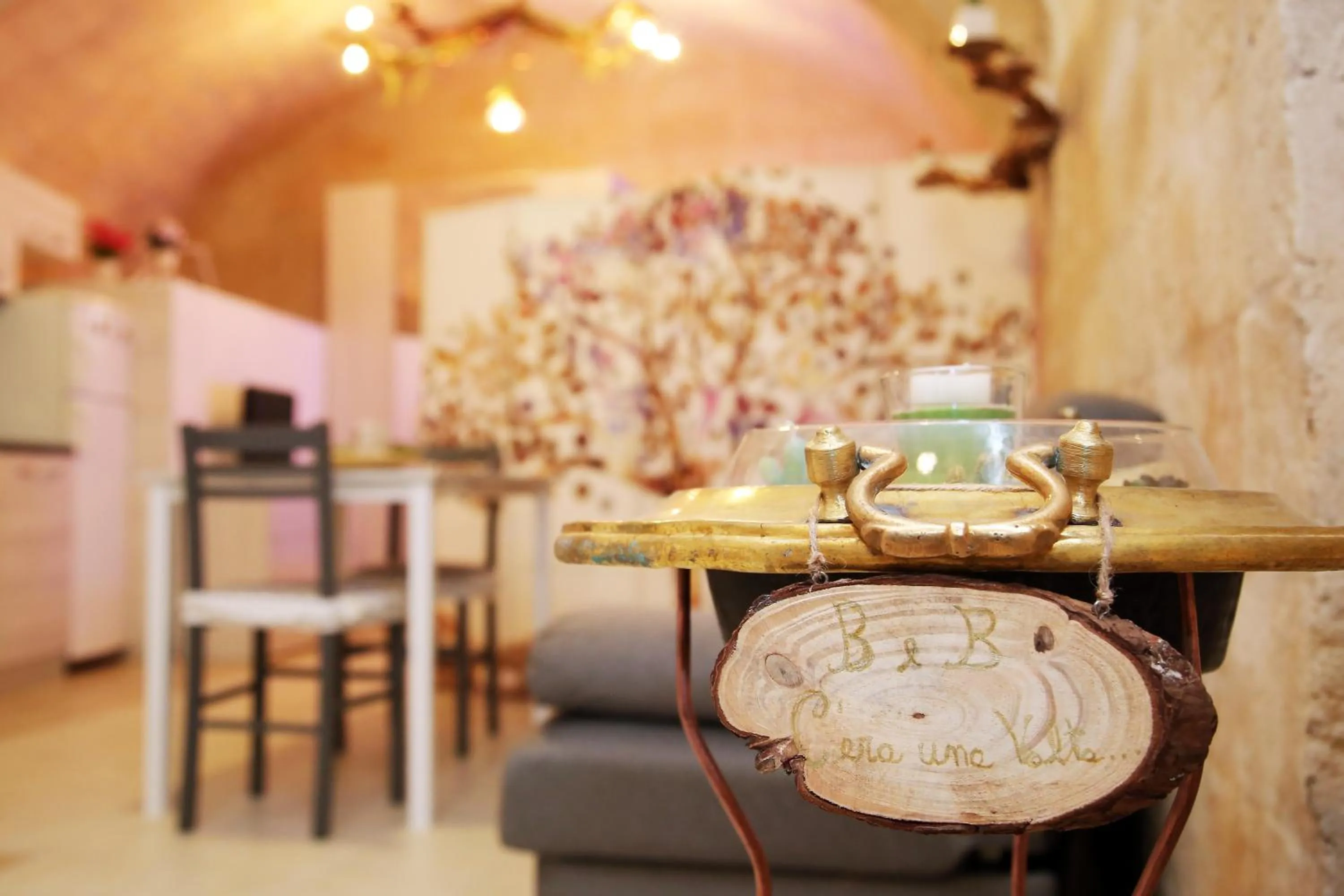 Dining area in C'era Una Volta...