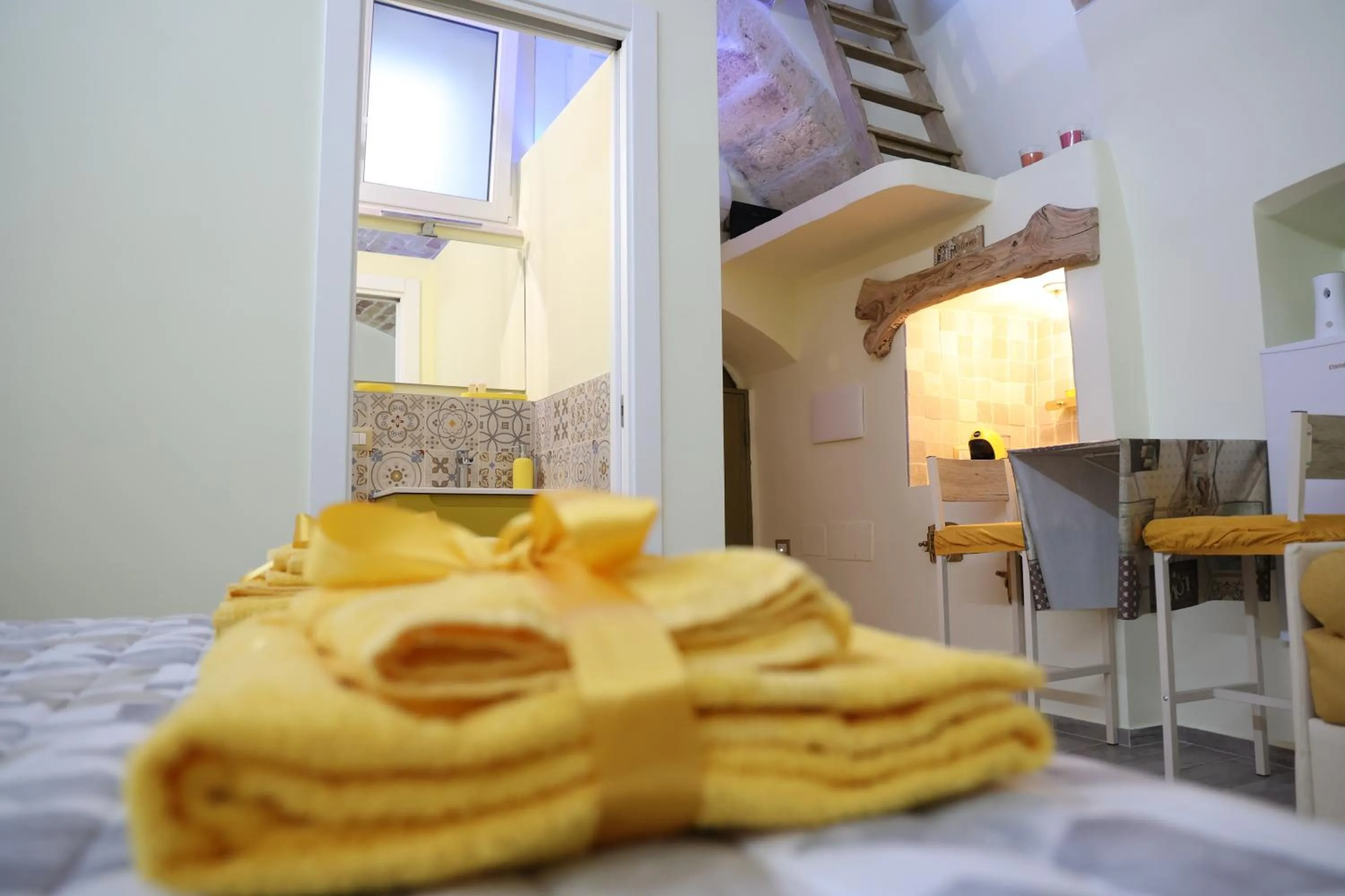 Bedroom, Bed in C'era Una Volta...