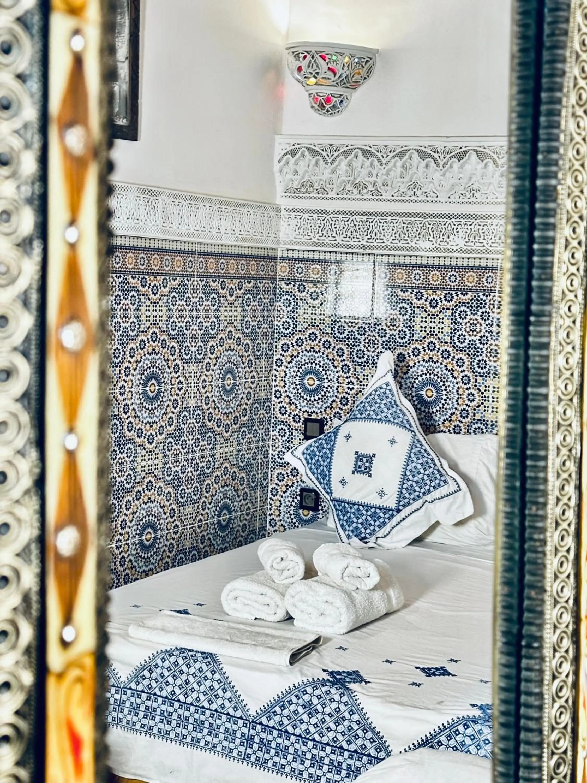 Bed in Riad Le Petit Patrimoine De Fés