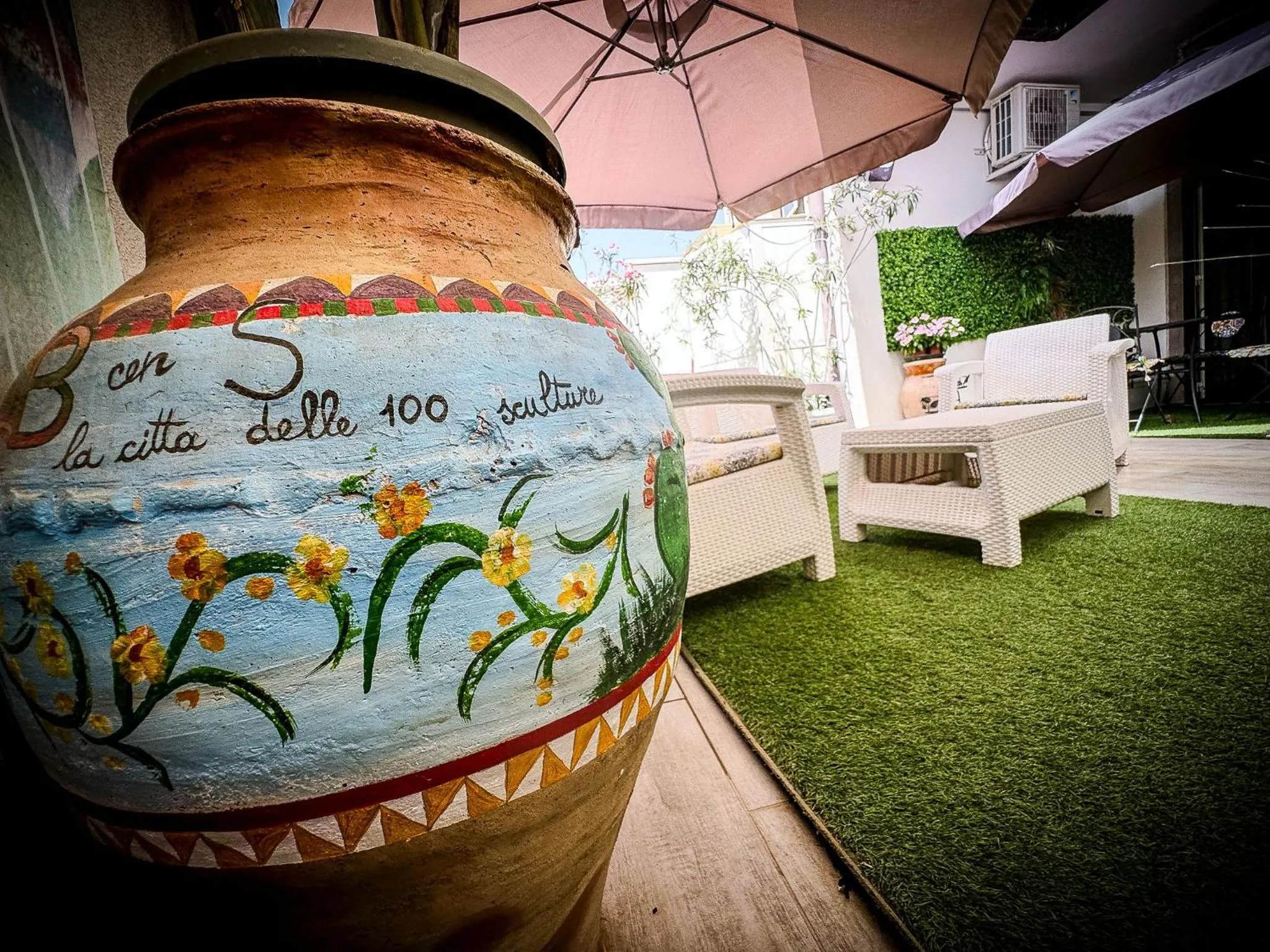 "La città delle 100 sculture" B&B BcenS con parcheggio privato - Belpasso - Etna -