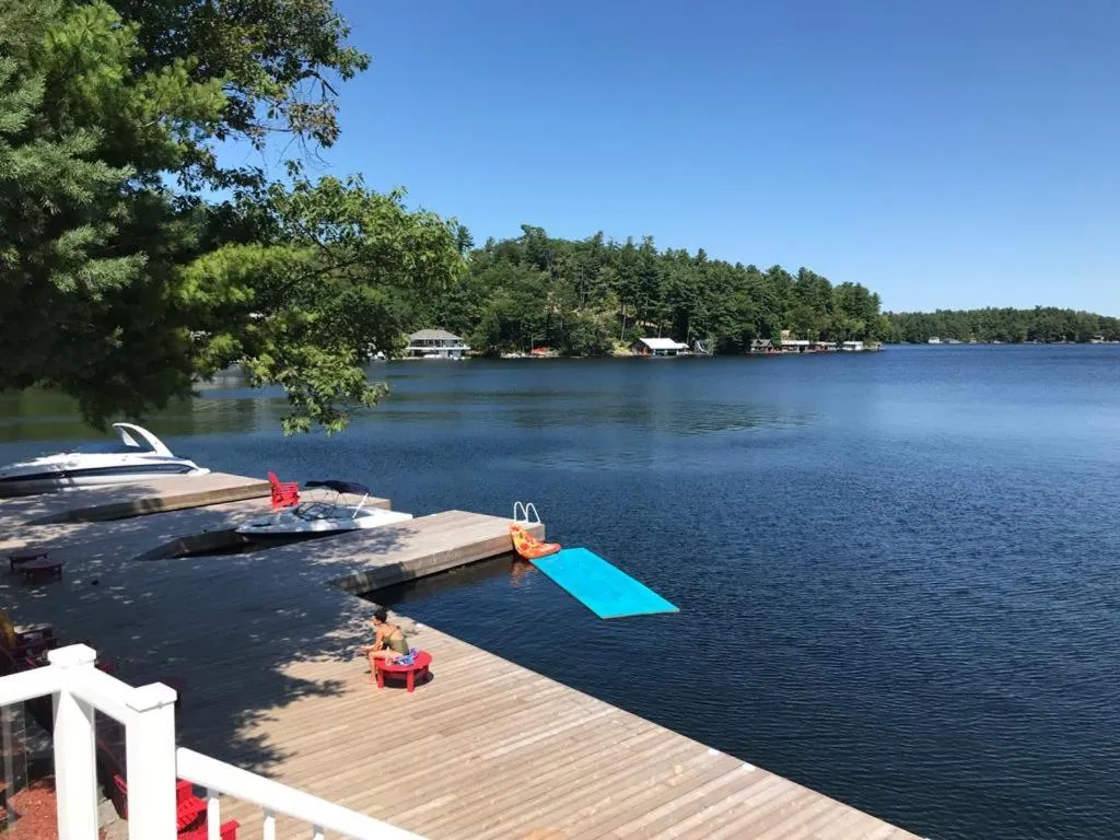 Muskoka Lakes Hotel and Resorts