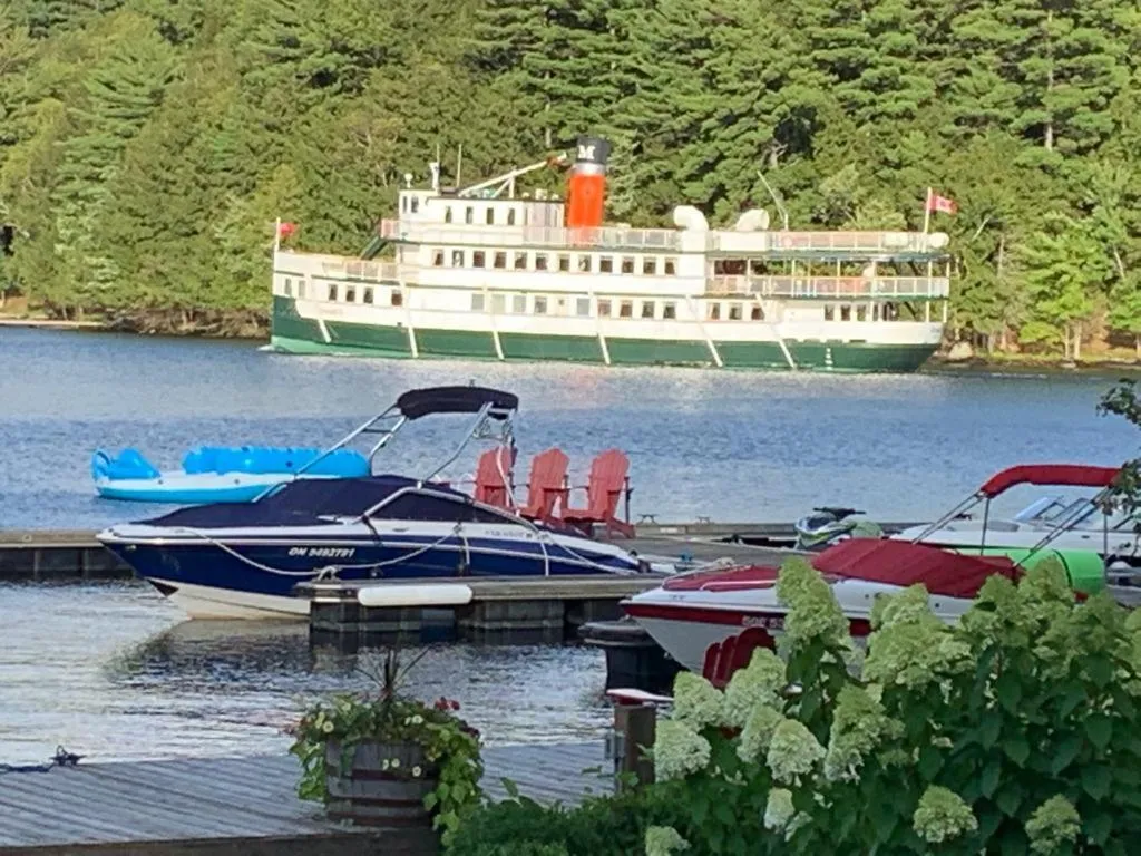 Muskoka Lakes Hotel and Resorts