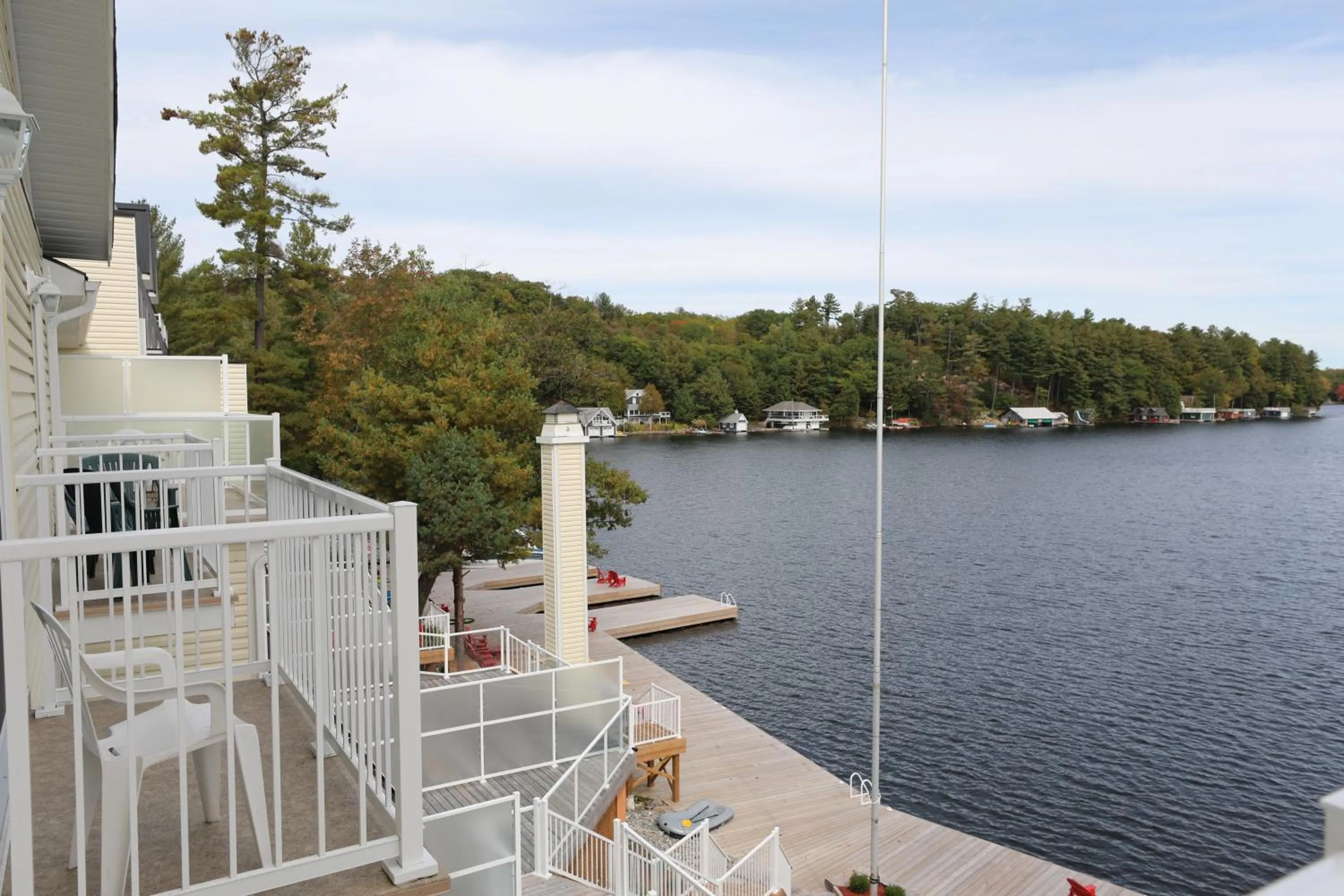 Muskoka Lakes Hotel and Resorts