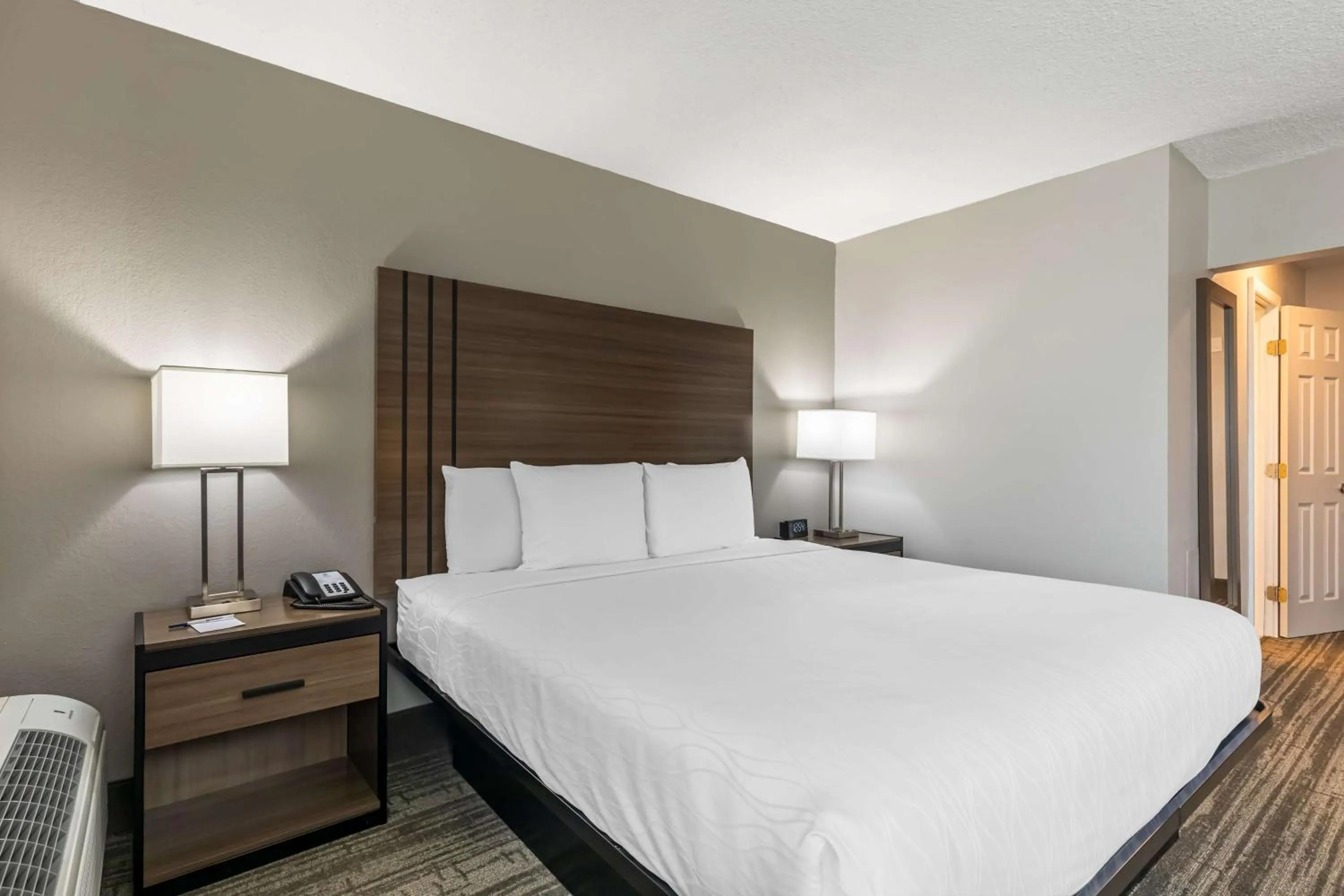 Bedroom, Bed in Best Western Plus Laurel