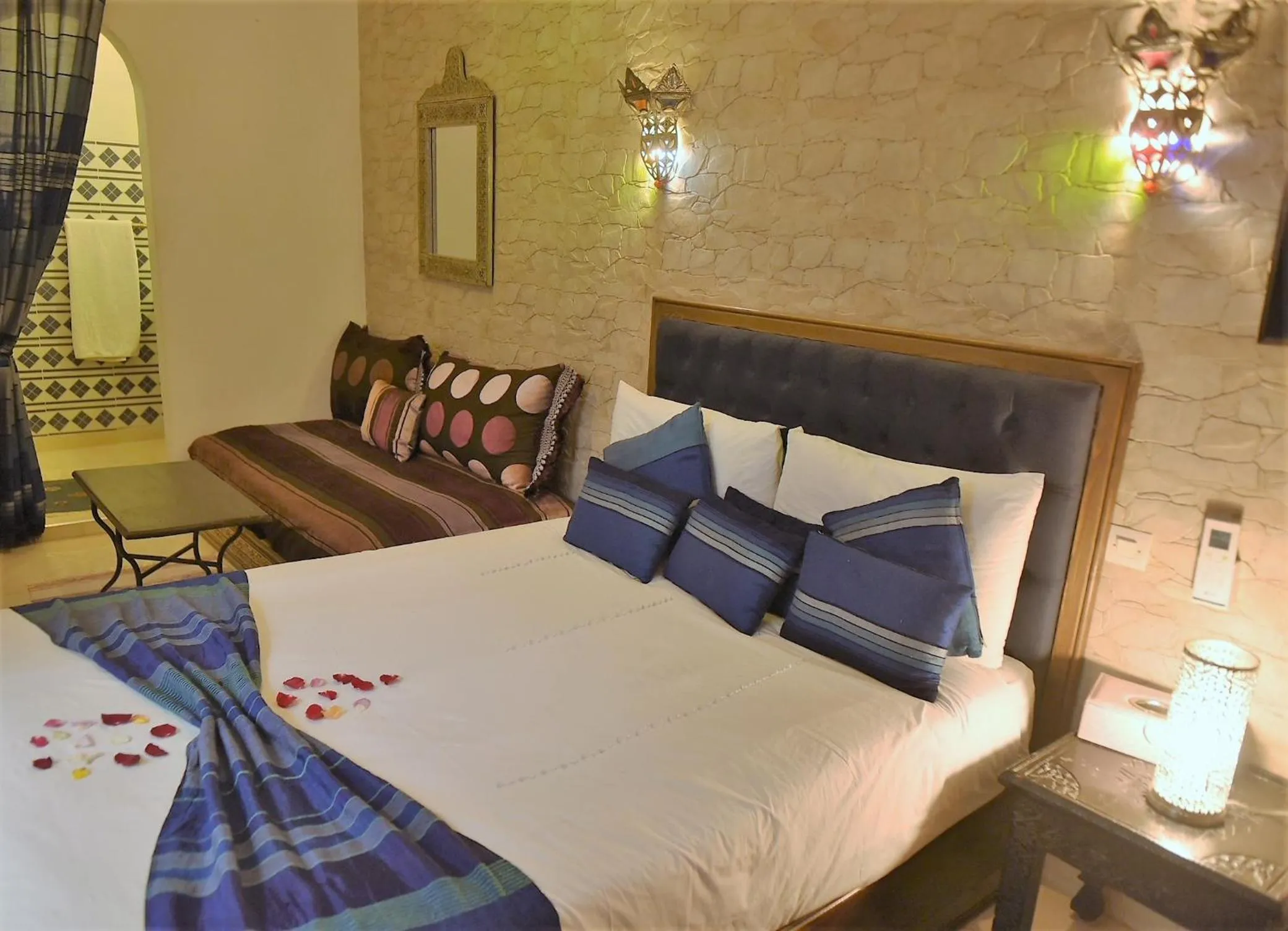 Photo of the whole room, Bed in Riad Lalla Merieme