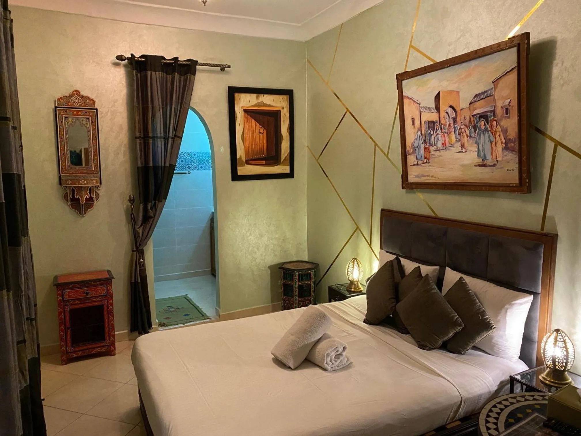 Photo of the whole room, Bed in Riad Lalla Merieme