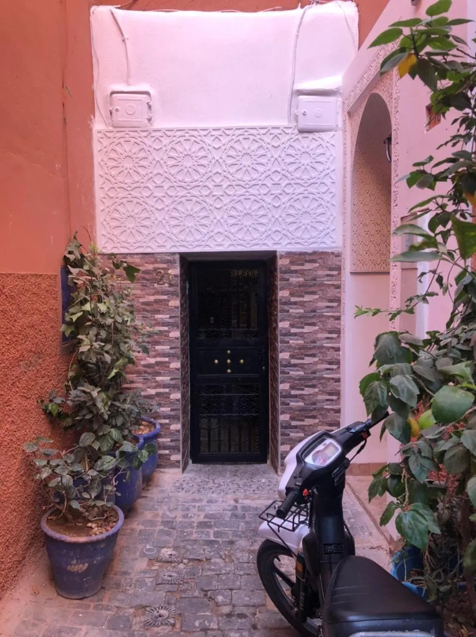 Facade/entrance in Riad Lalla Merieme
