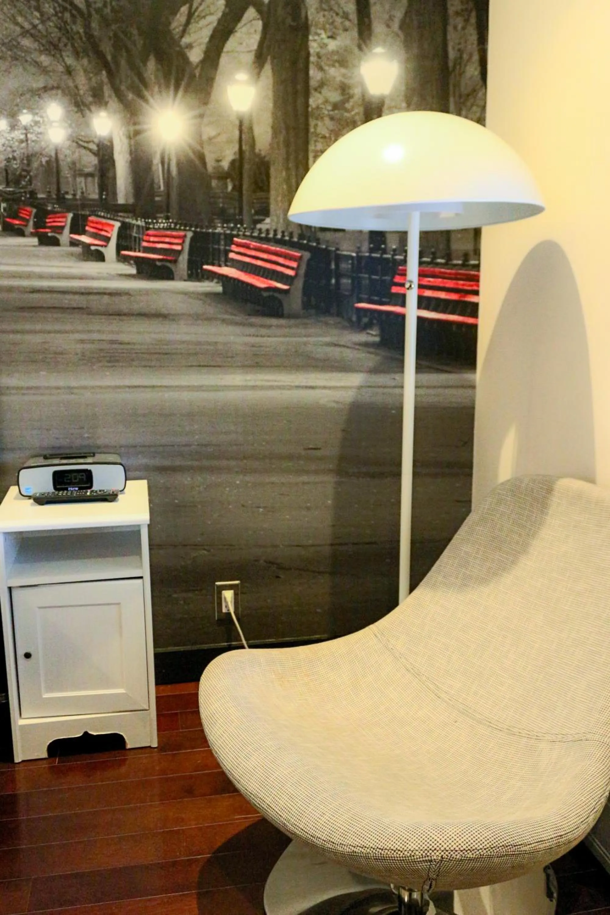 Bedroom in Night Hotel Broadway