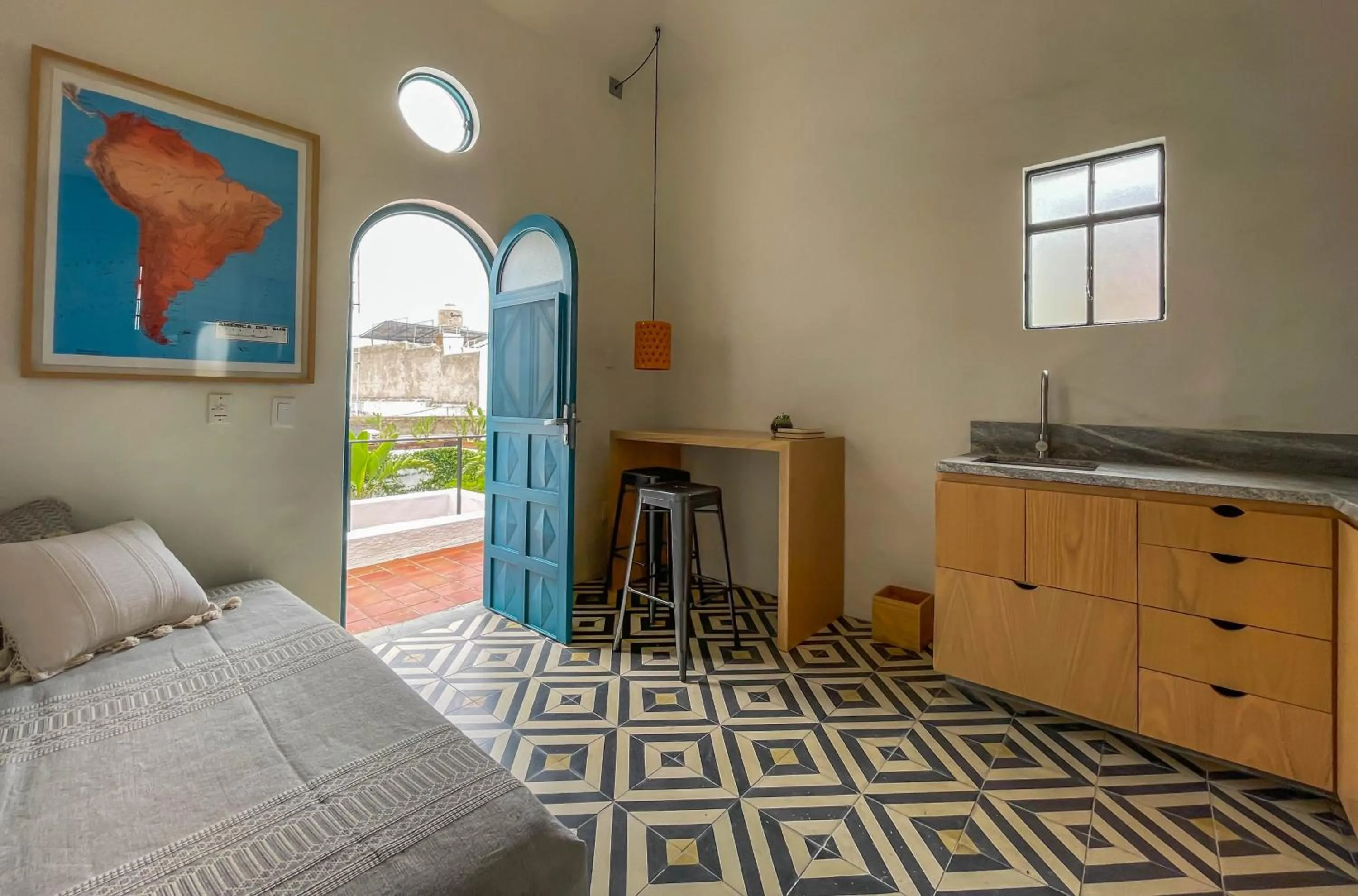 Kitchen or kitchenette in Casa Blanco by Barrio Mexico