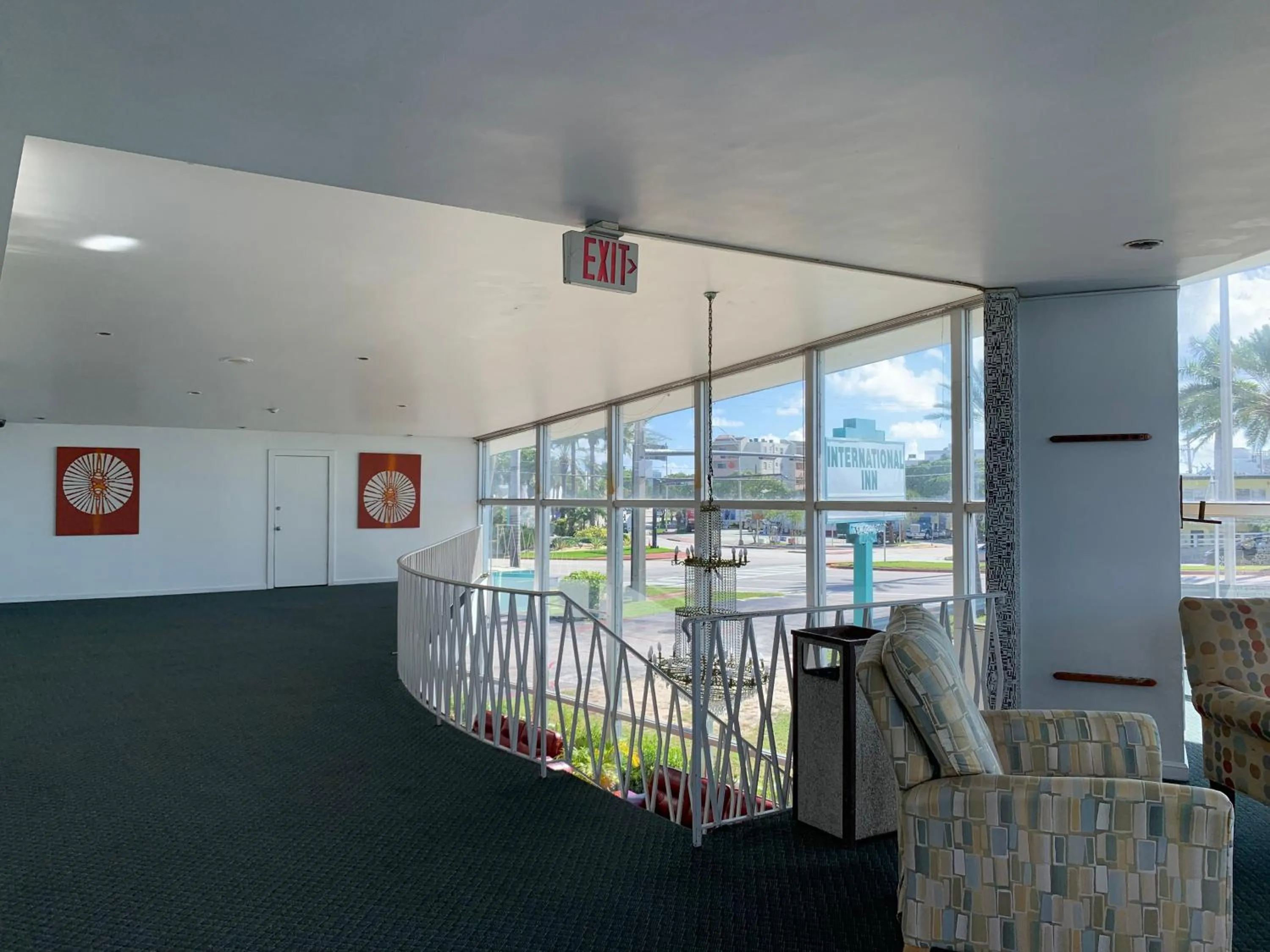 International Inn on the Bay