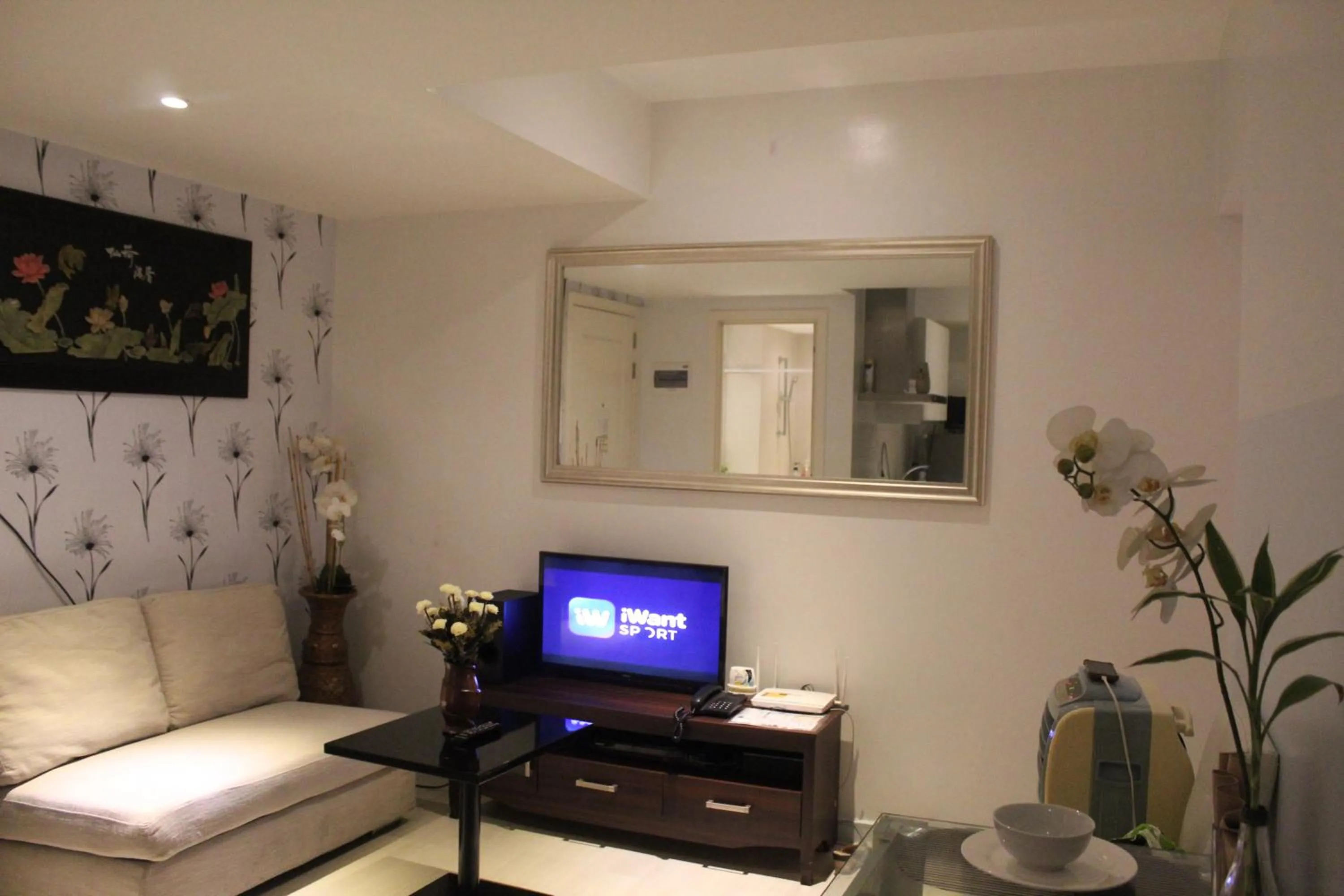 Azure C2 Balcony wifi Near Mall Airport MULTIPLE UNITS