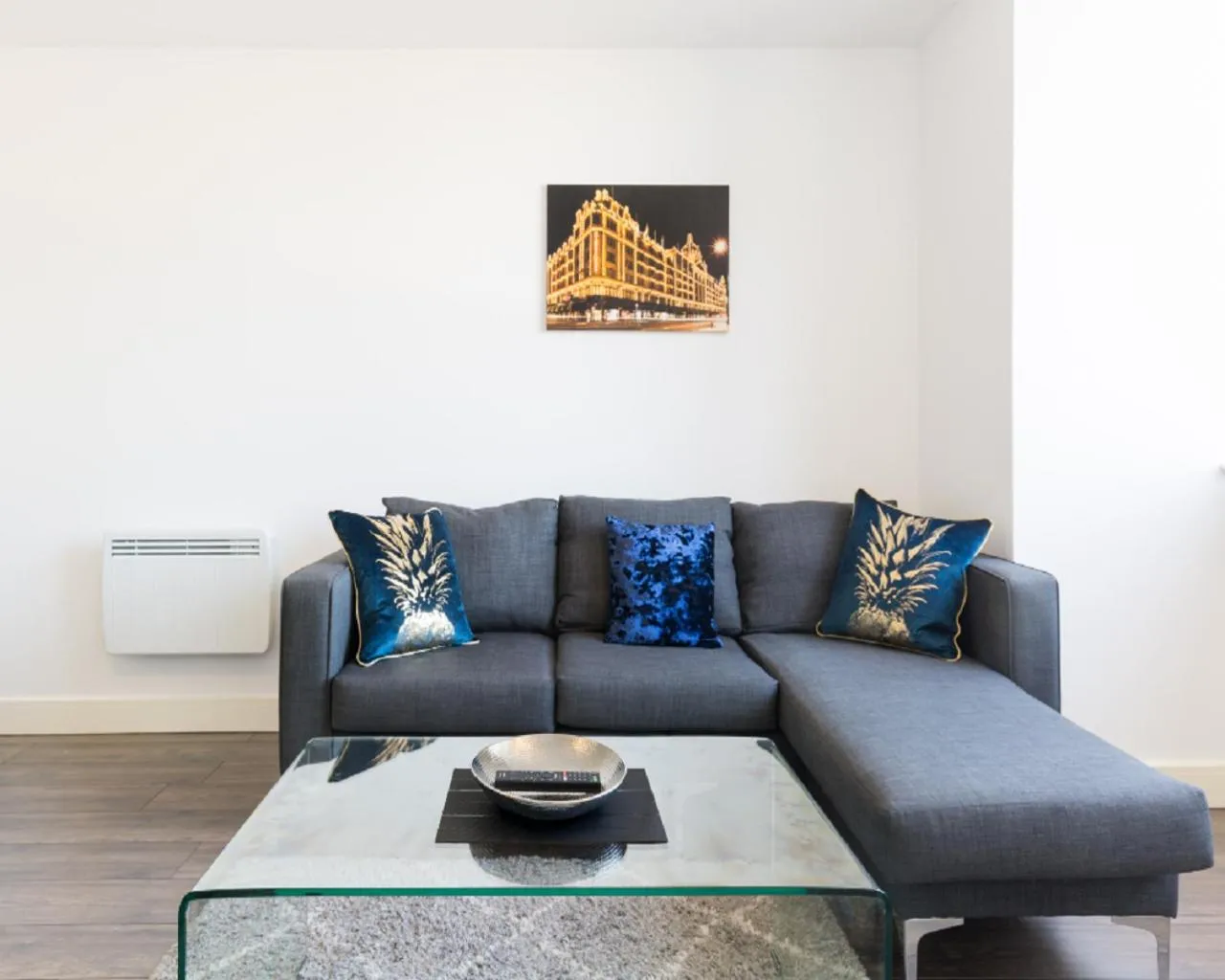 Living room in KCS Luxury Apartment - Broad Street Birmingham