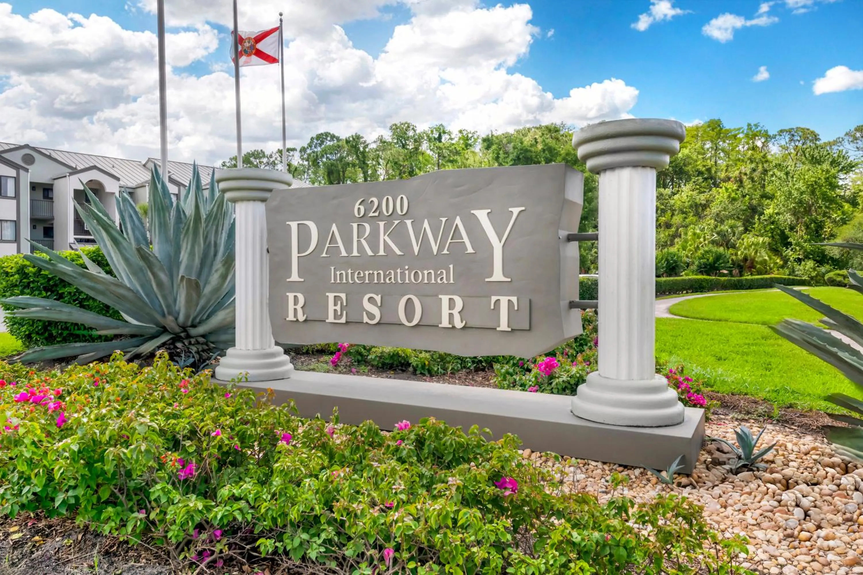Property logo or sign in Parkway International Resort