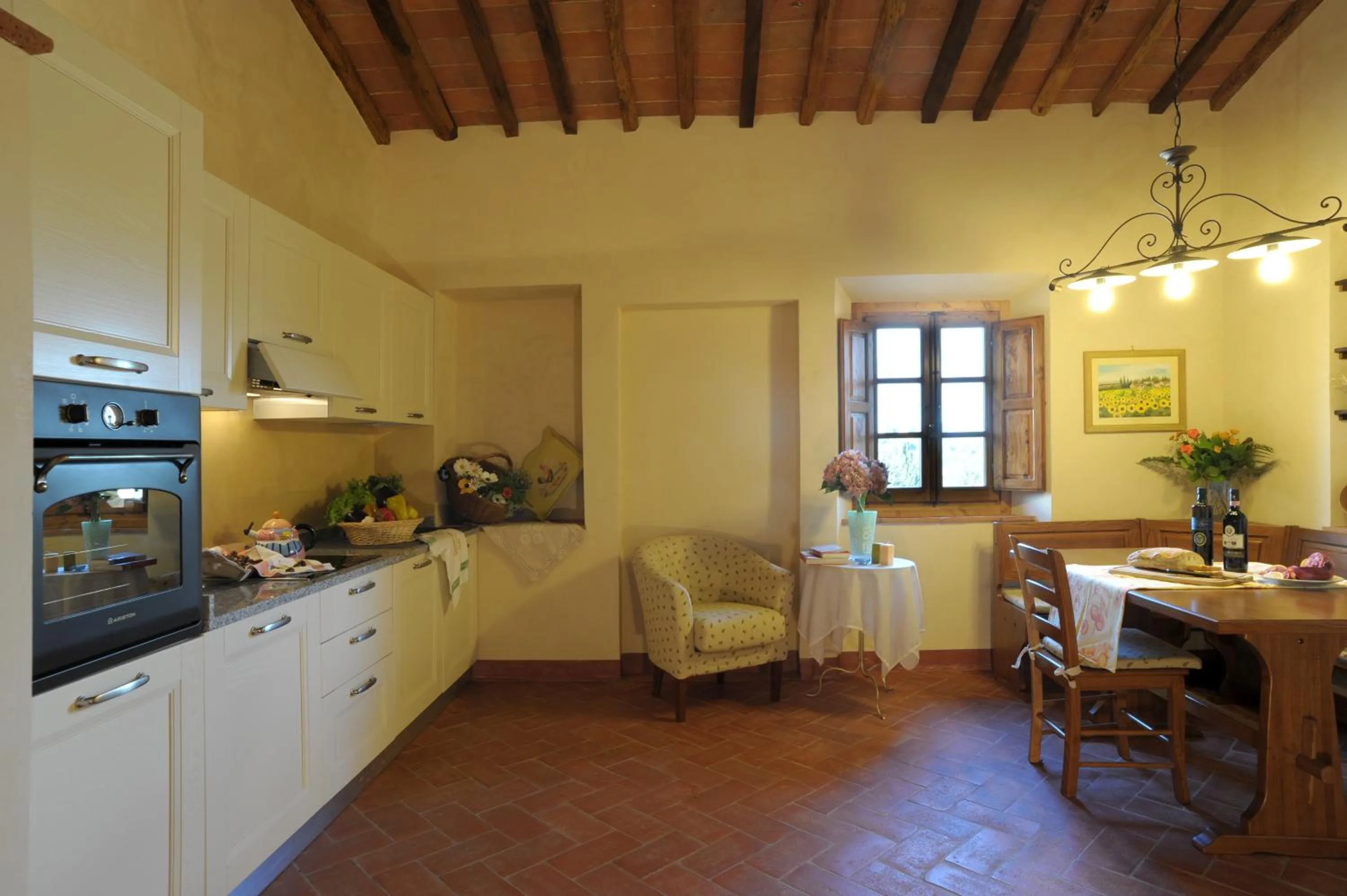 Kitchen or kitchenette in Tenuta Di Sticciano