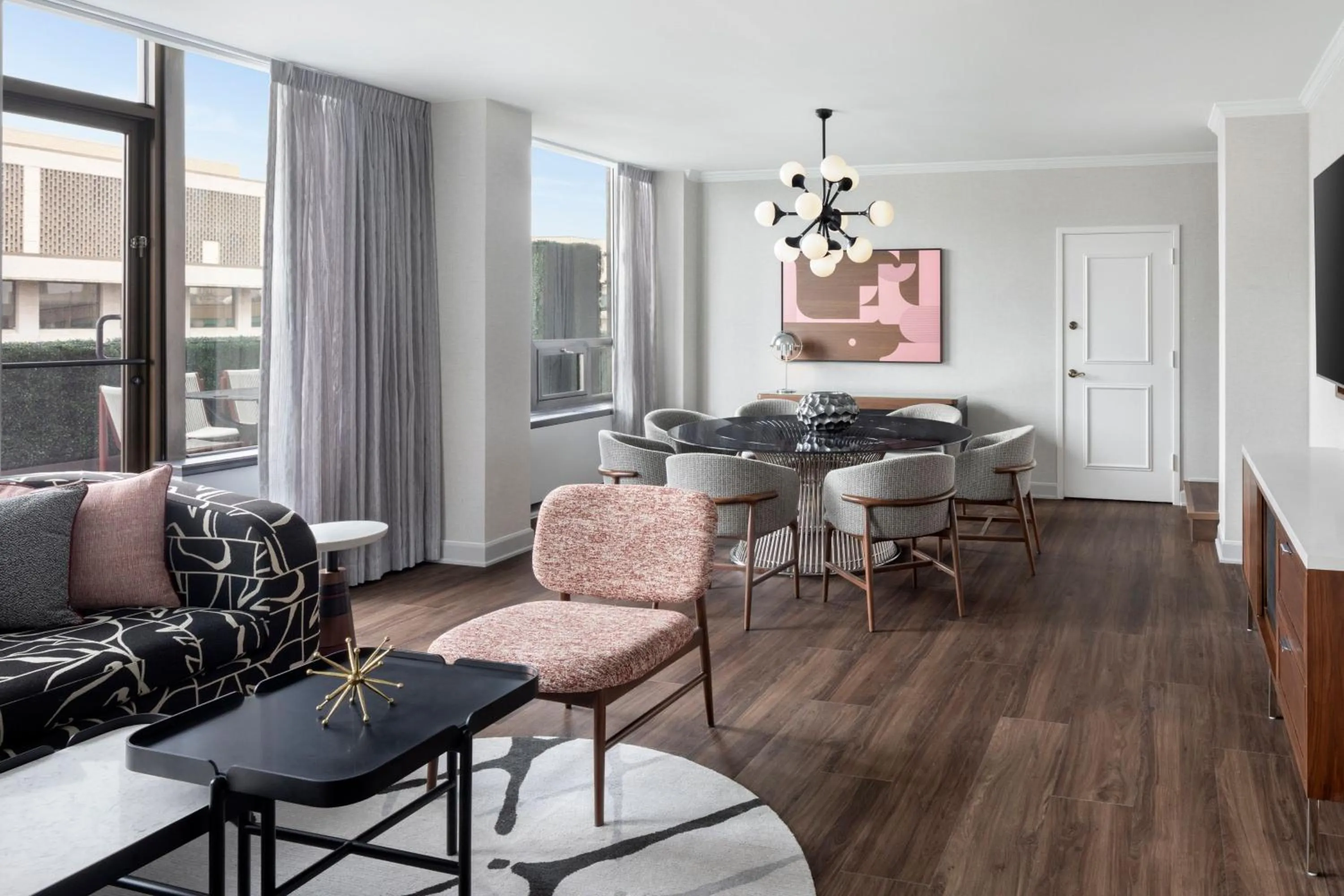 Living room in Le Meridien Washington, DC, The Madison