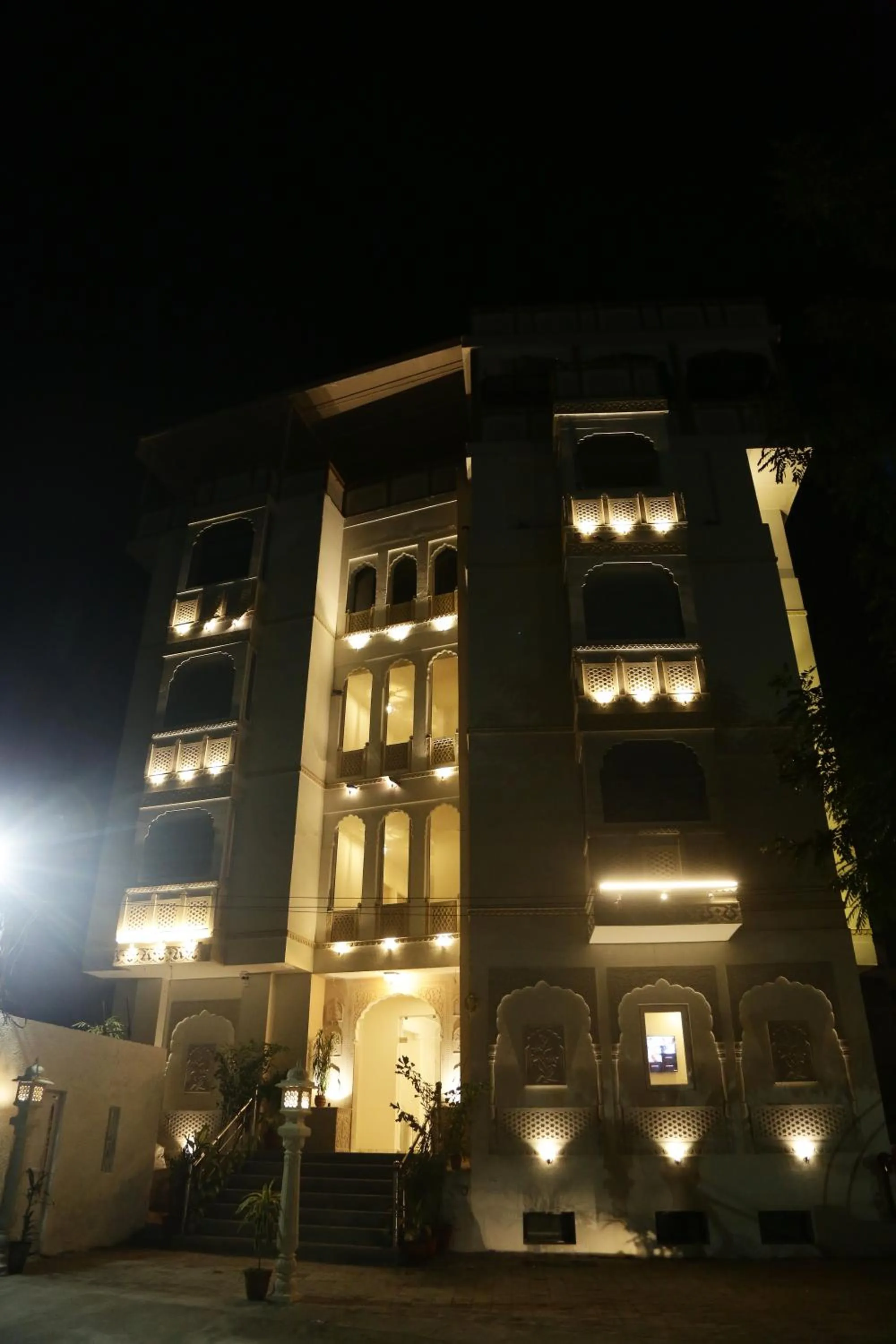 Property building in Hotel Ratangarh Palace