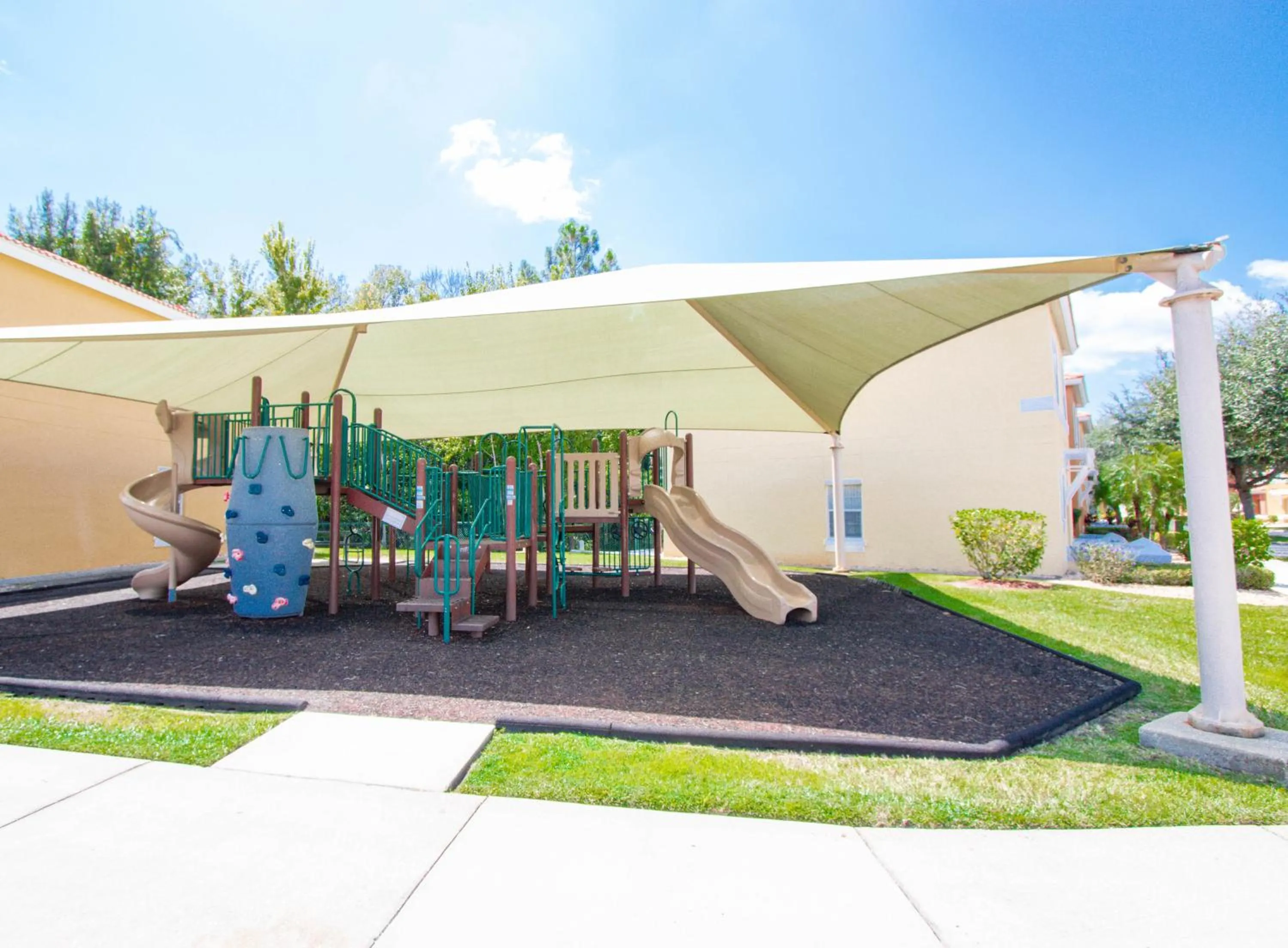 Children play ground in Berkley Lake Townhomes
