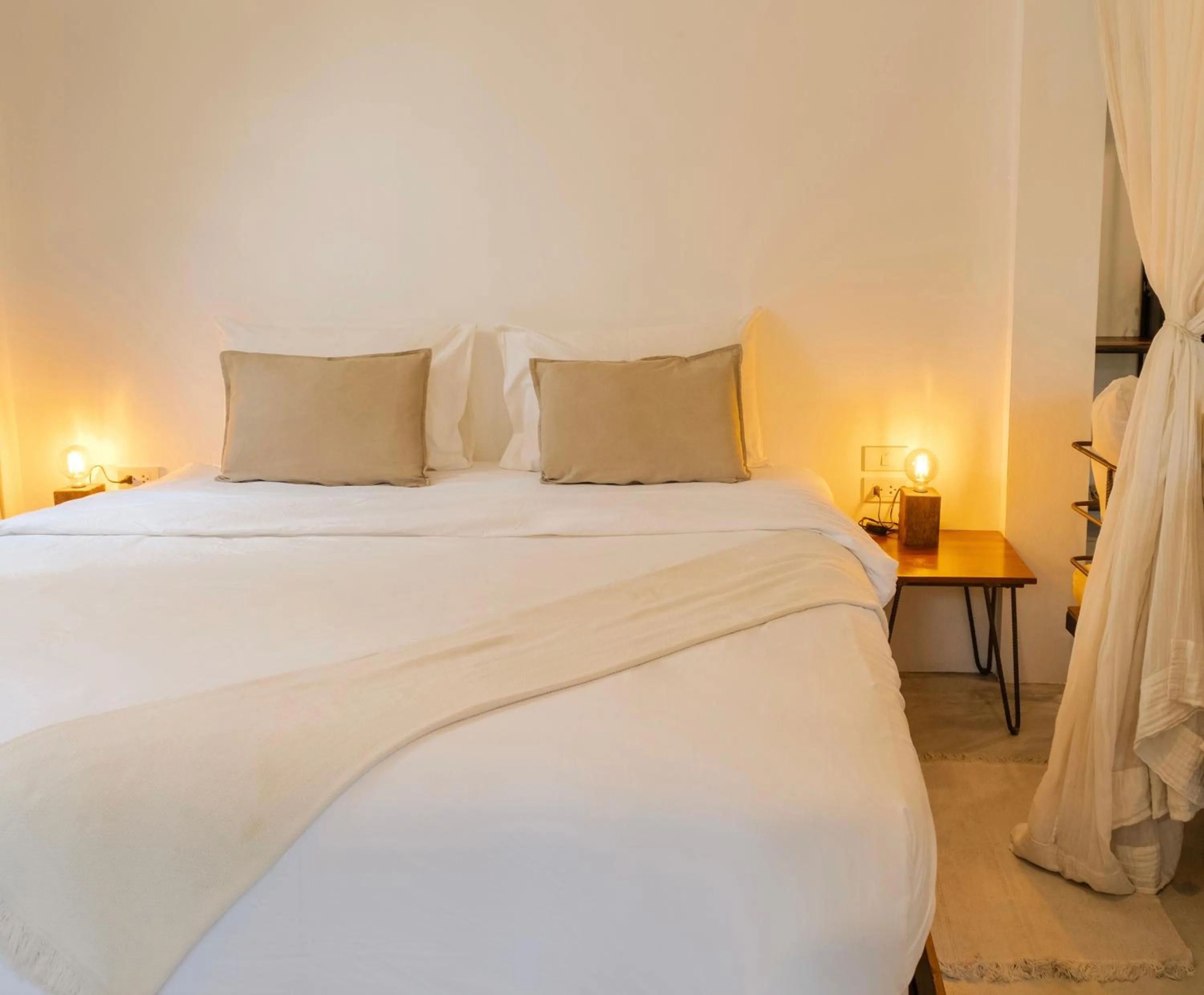 Bed in Big Tree Boutique Hotel