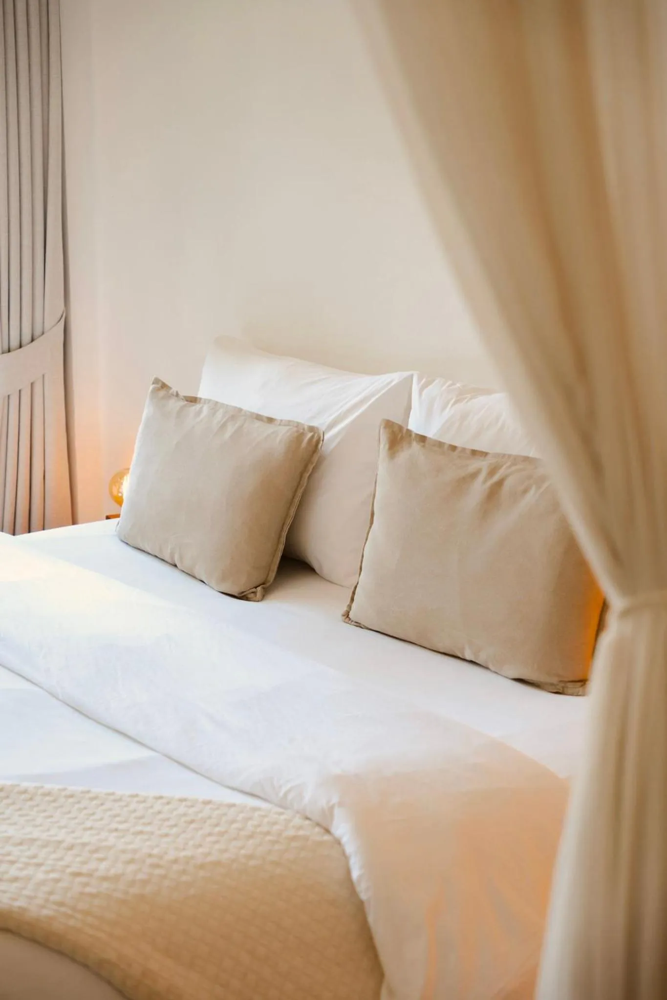 Bed in Big Tree Boutique Hotel