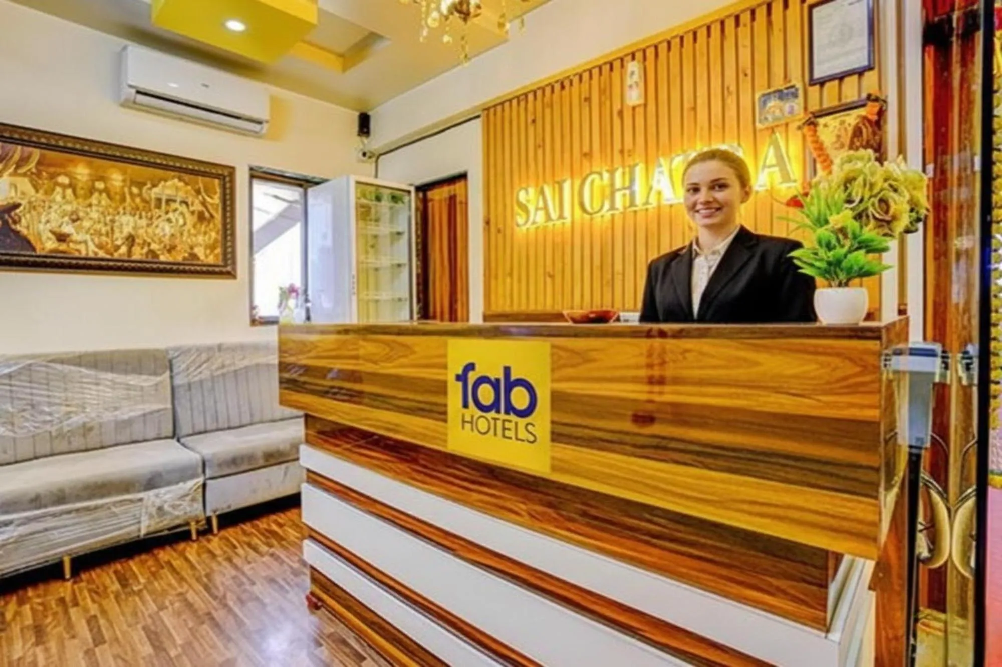 Lobby or reception in FabHotel Sai Chatra