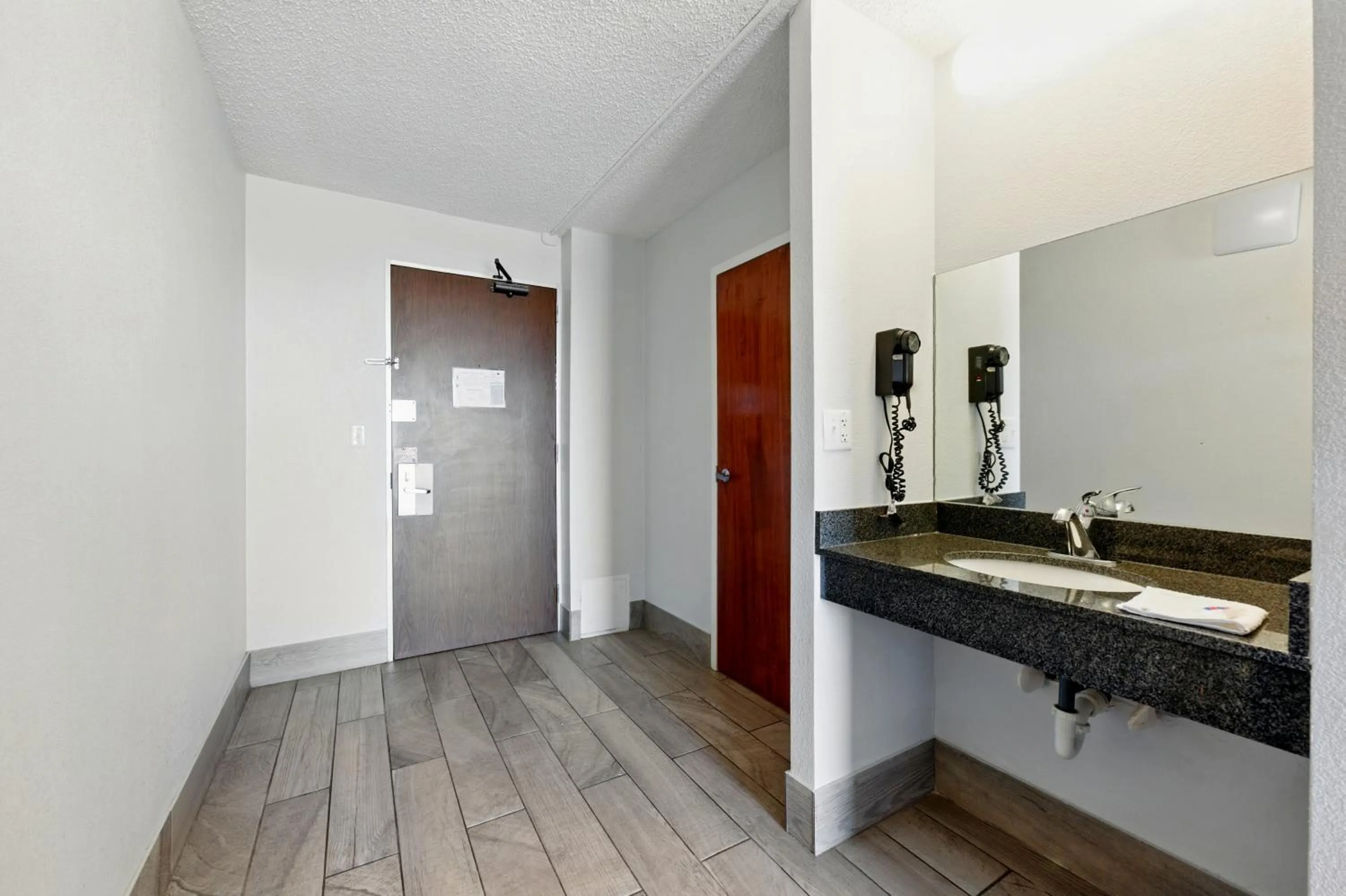 Bathroom in Motel 6-Atlanta, GA - Atlanta Airport