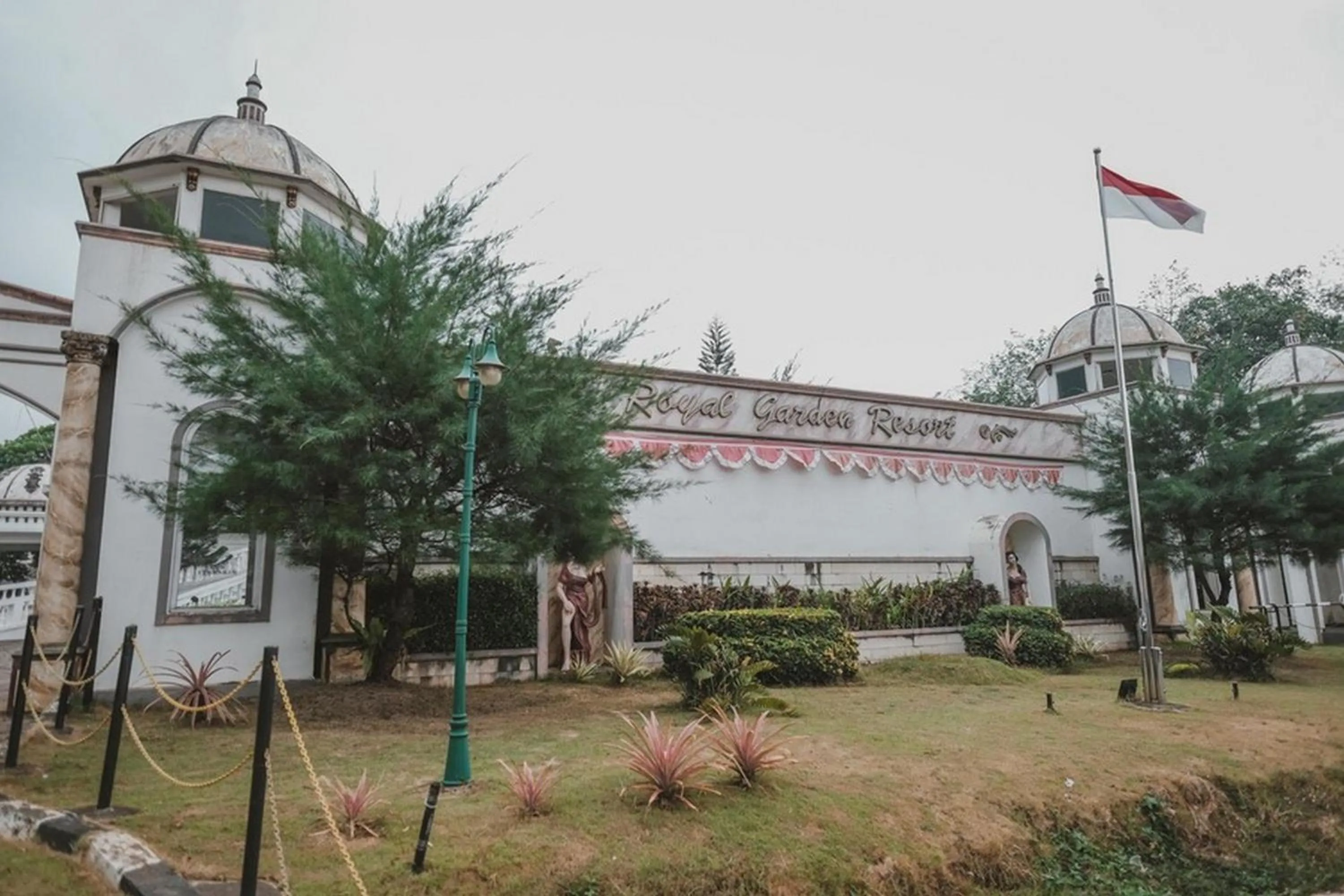 Property building in RedDoorz Premium @ Jalan Pal 10 Jambi