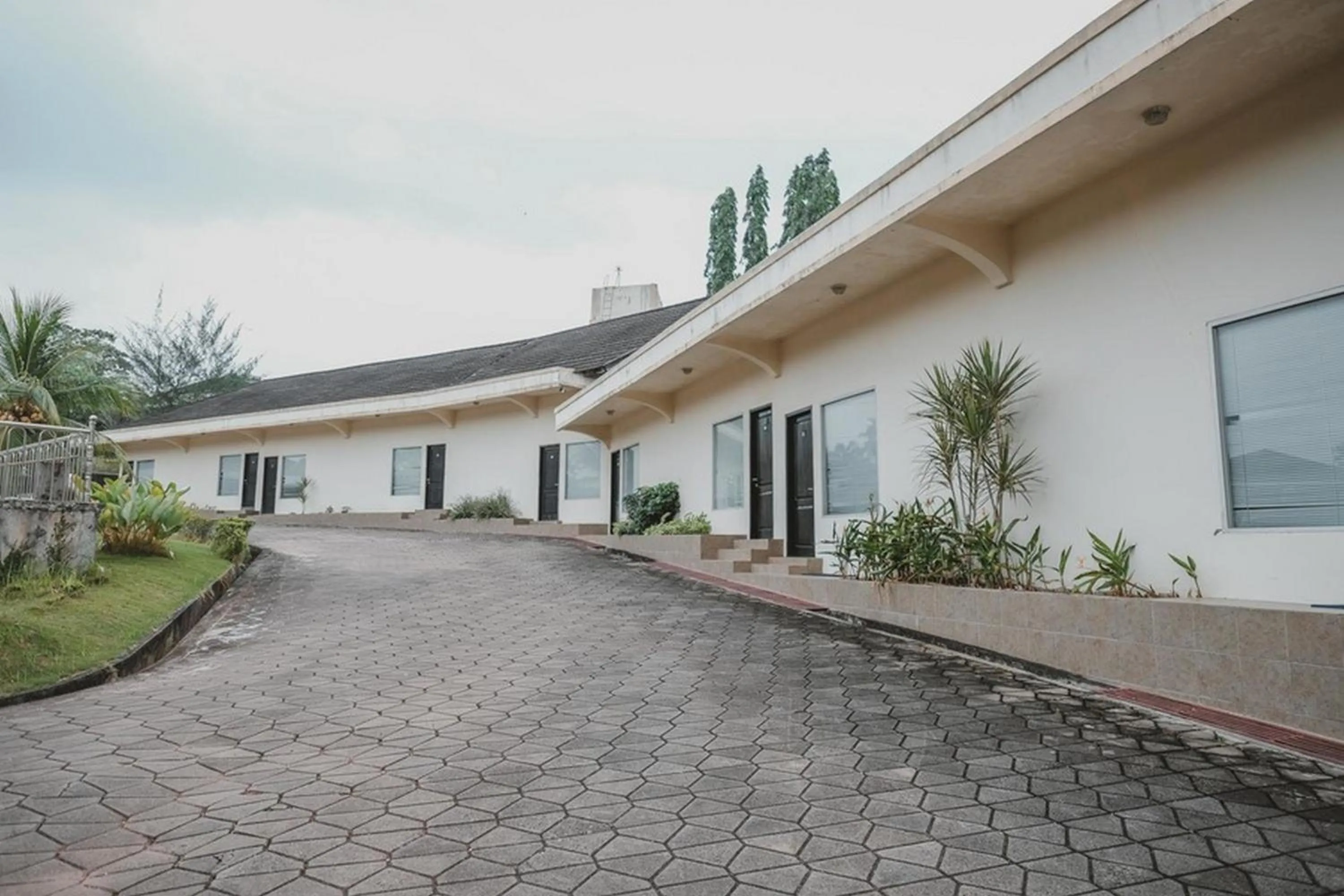 Property building in RedDoorz Premium @ Jalan Pal 10 Jambi