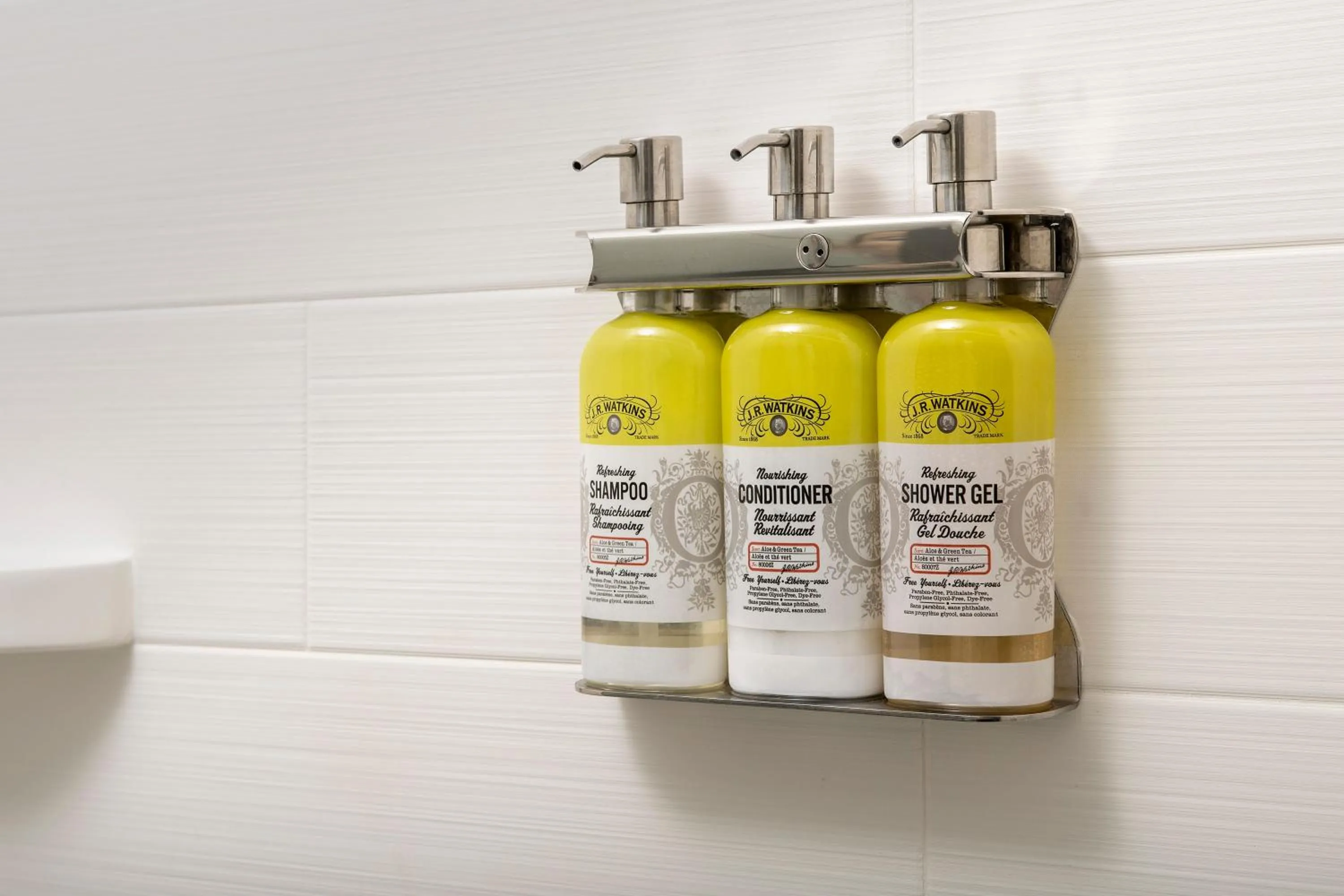 Bathroom in Holiday Inn Express & Suites Annapolis by IHG