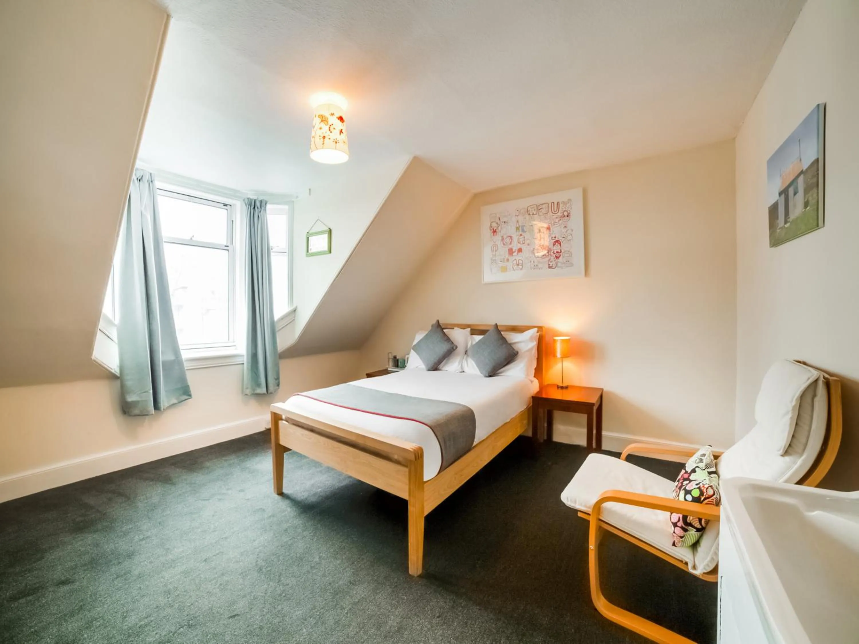 Double Room with Shared Bathroom in OYO Braeriach Hotel, Highlands Scotland