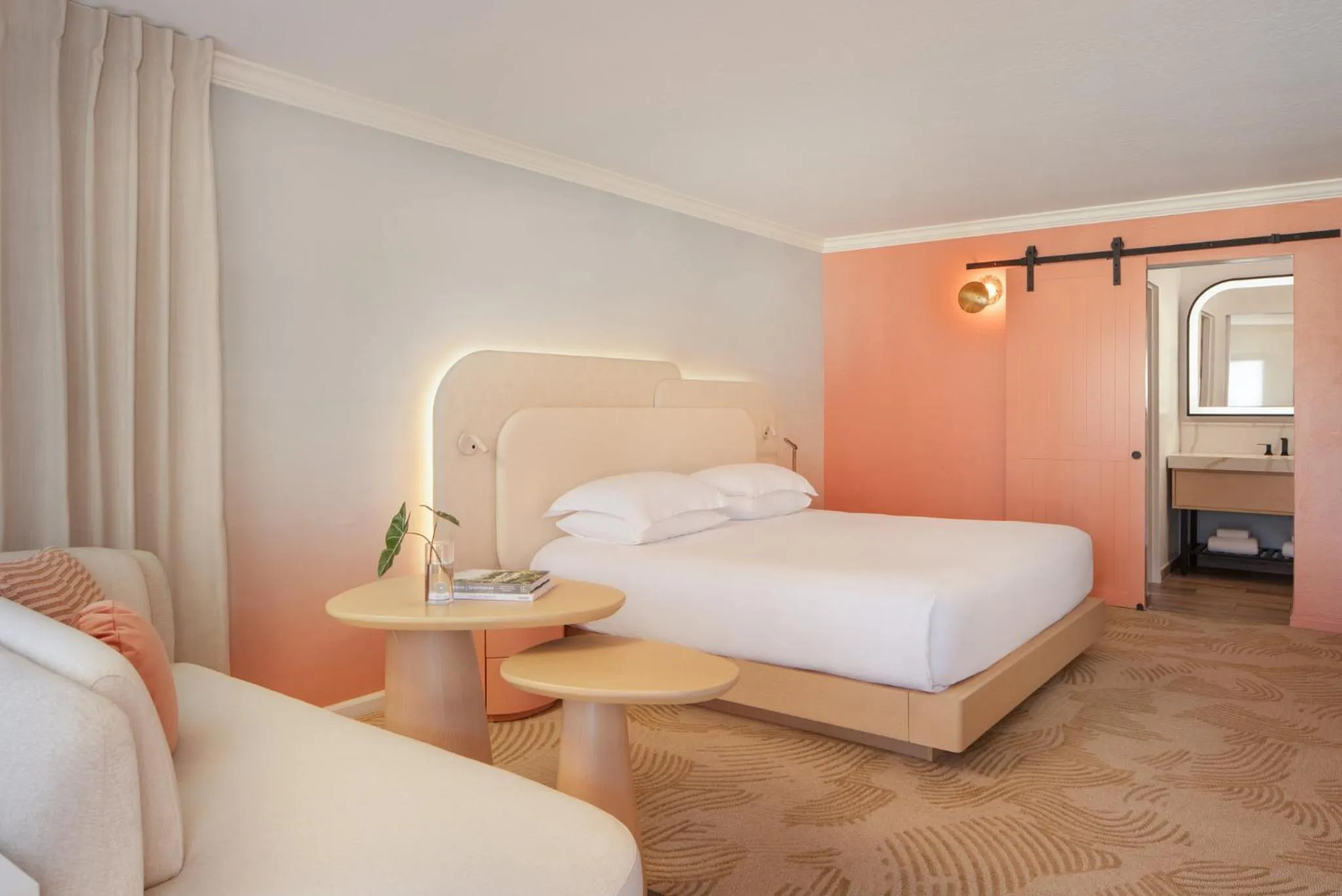 Photo of the whole room, Bed in Kimpton Miralina Resort and Villas by IHG