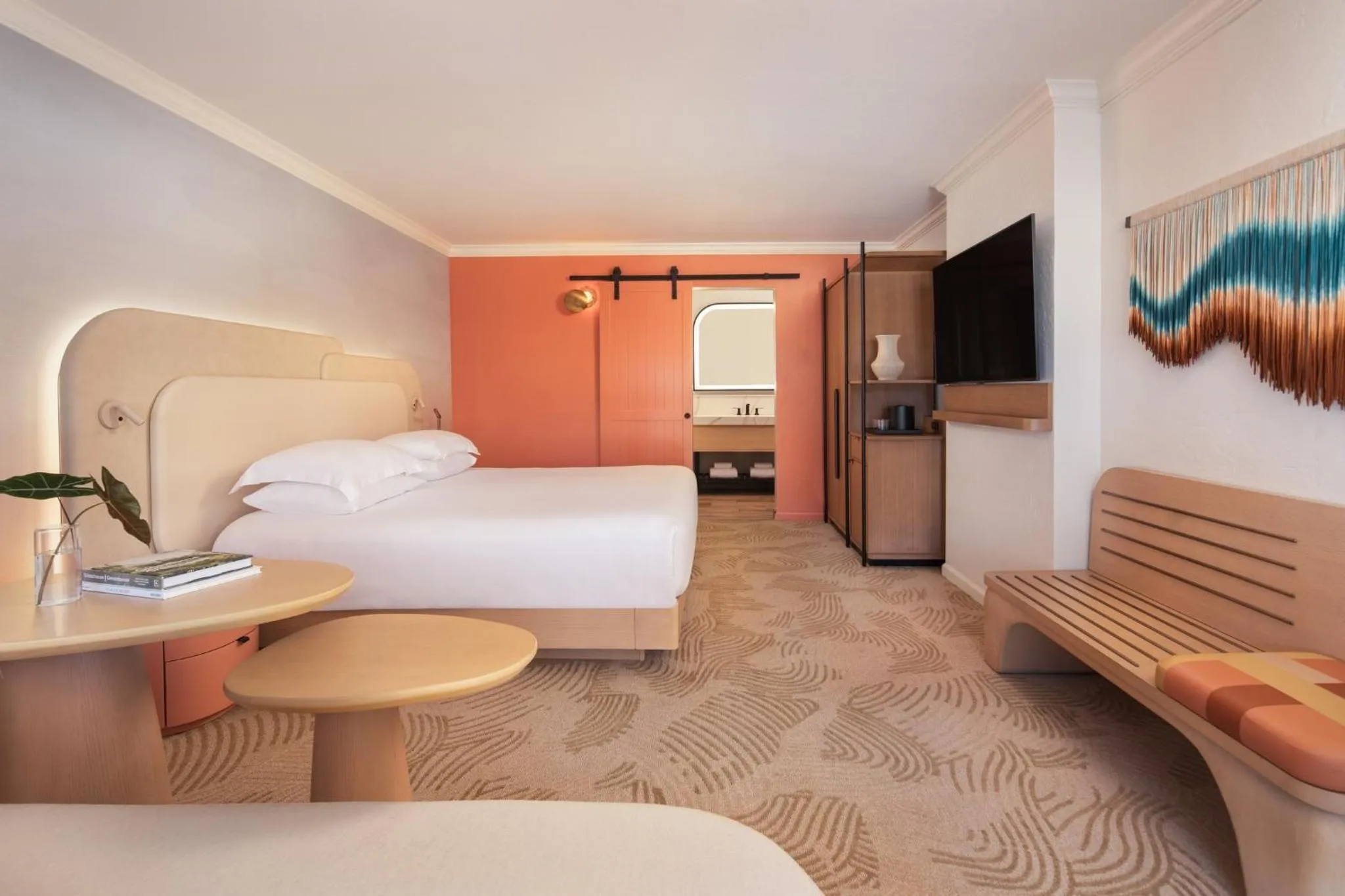 Photo of the whole room, Bed in Kimpton Miralina Resort and Villas by IHG