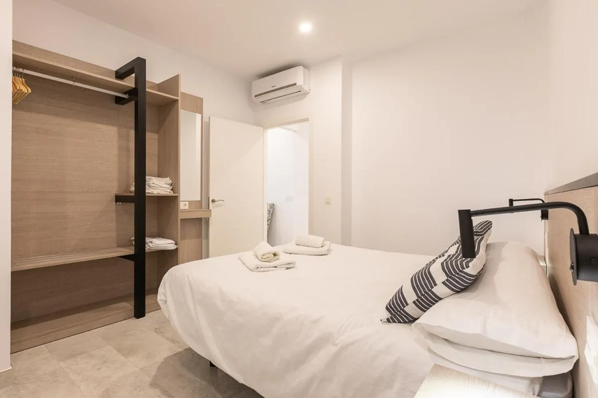 Bedroom, Bed in Apartamentos Guerrero 3