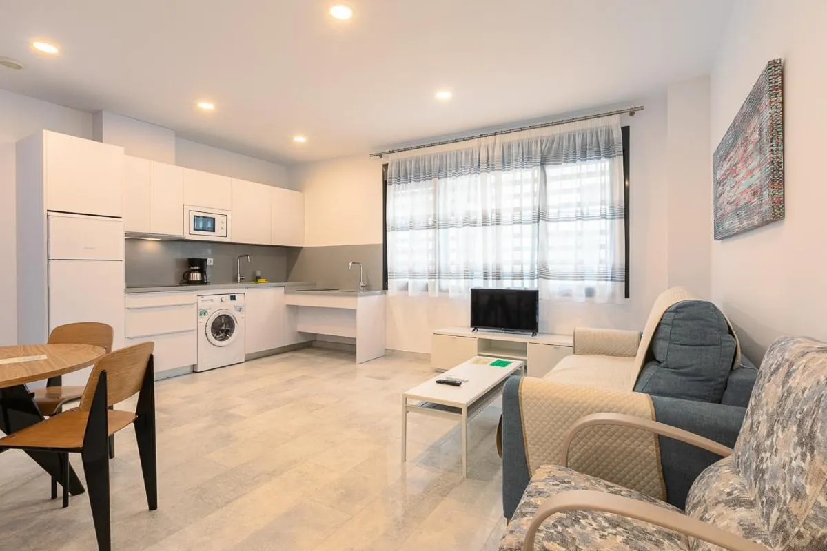 Kitchen or kitchenette in Apartamentos Guerrero 3