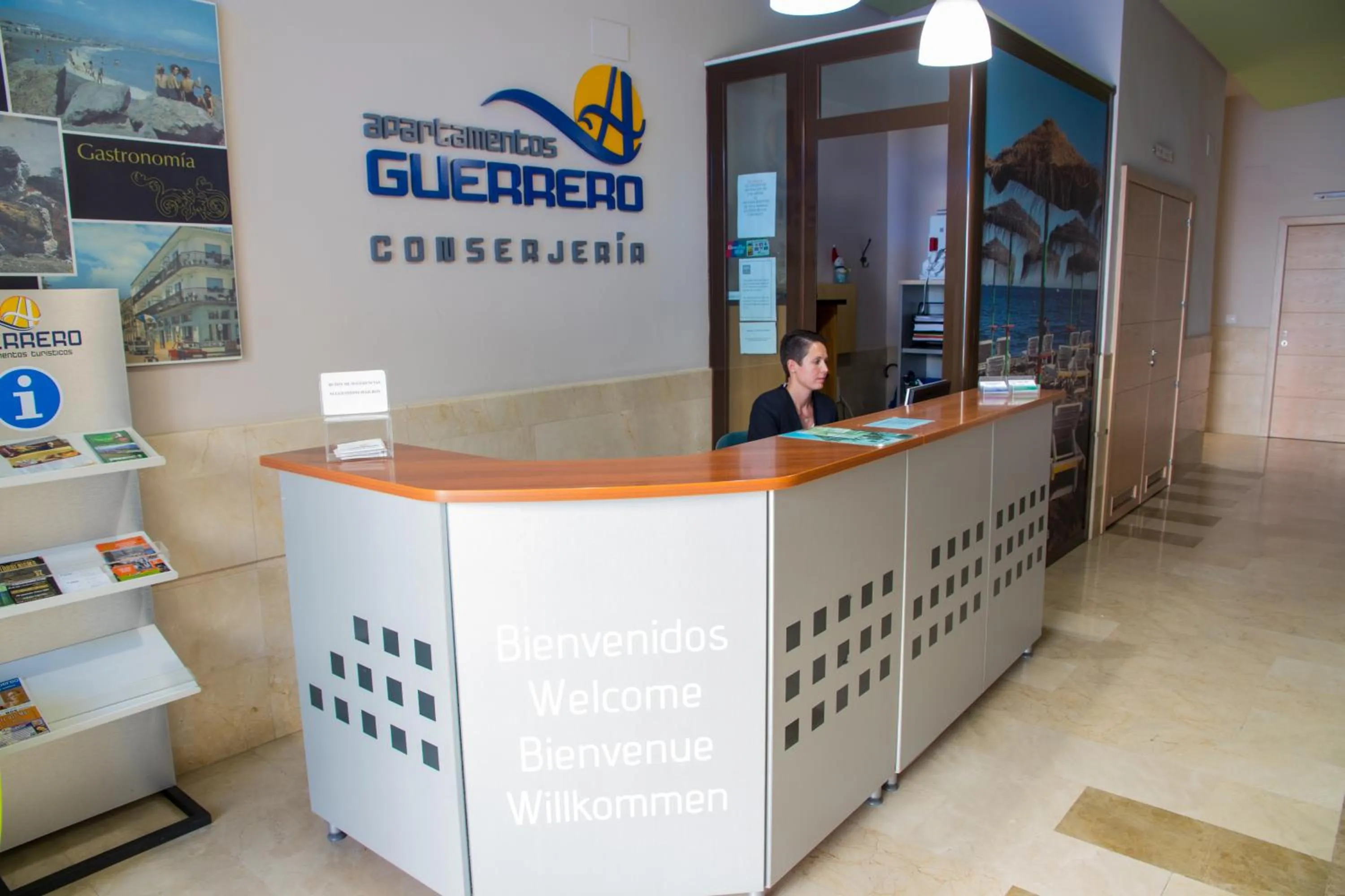 Lobby or reception in Apartamentos Guerrero 3