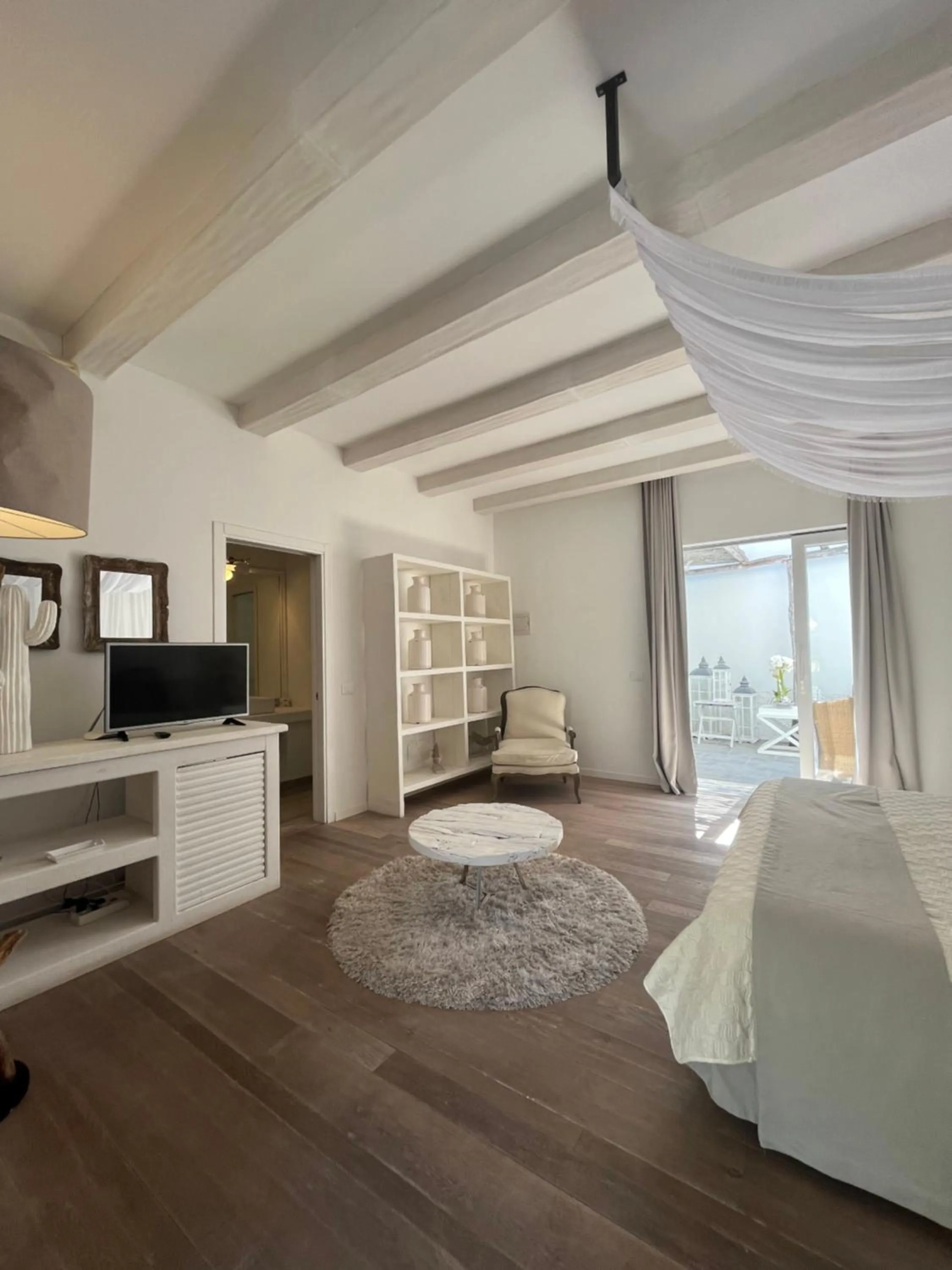 Superior Double or Twin Room with Garden View in Relais Corte Degli Aragonesi