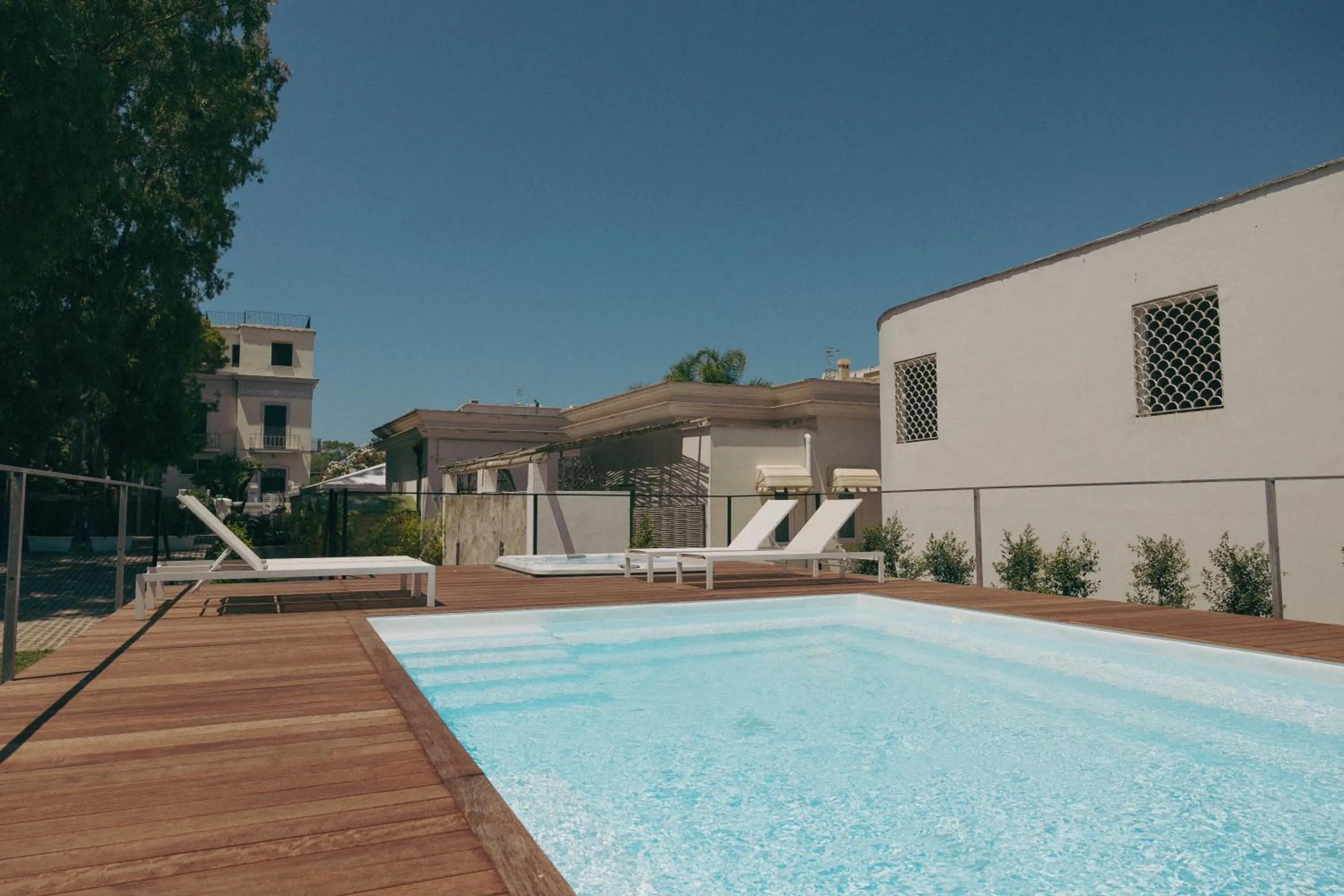 Swimming pool in Relais Corte Degli Aragonesi
