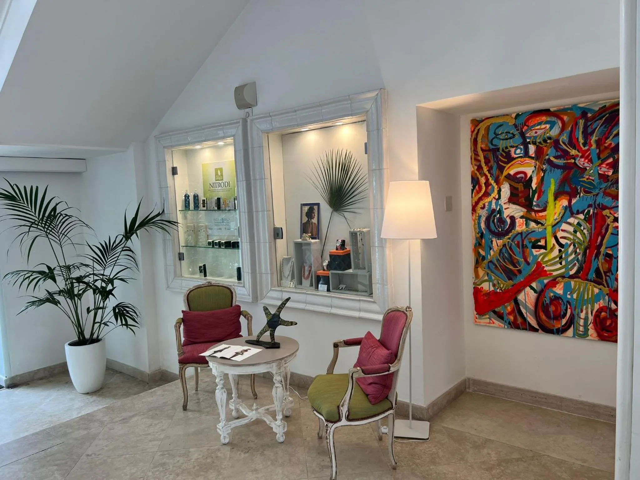 Lobby or reception in Relais Corte Degli Aragonesi