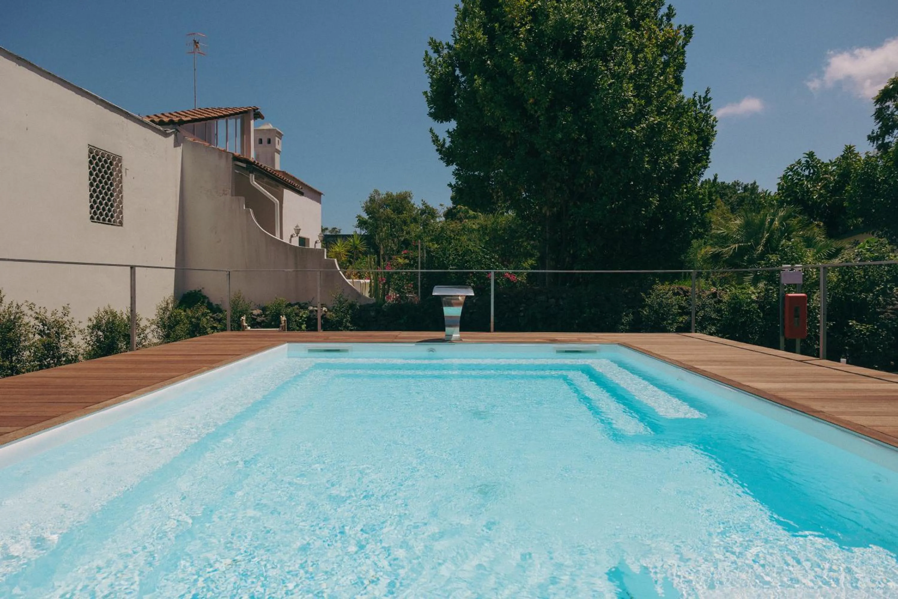 Swimming pool in Relais Corte Degli Aragonesi