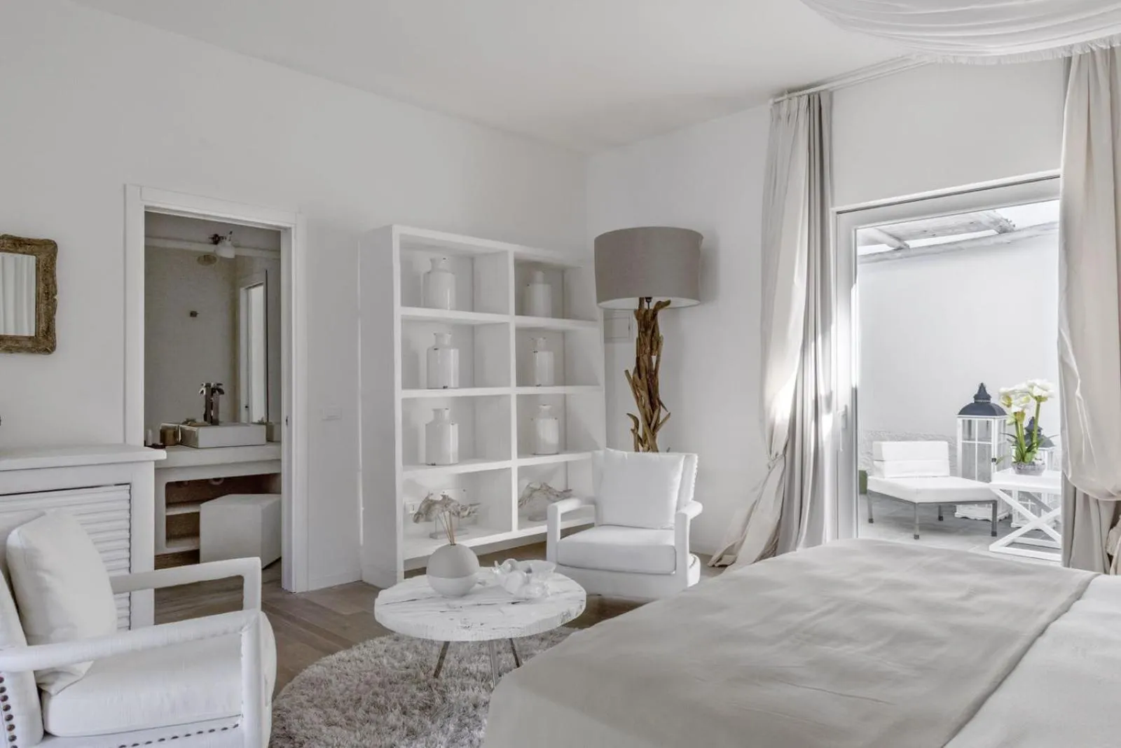 Photo of the whole room, Bed in Relais Corte Degli Aragonesi