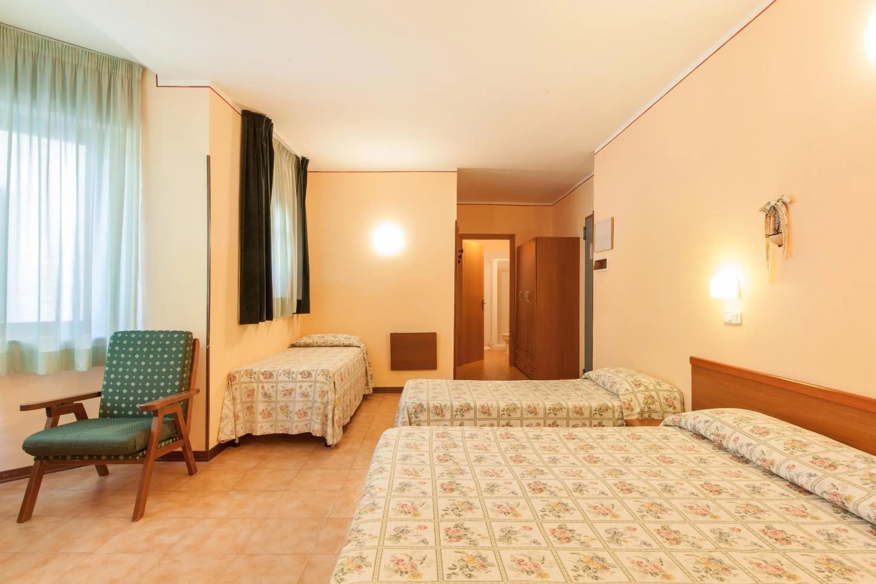 Day, Bed in Hotel Fabbrini